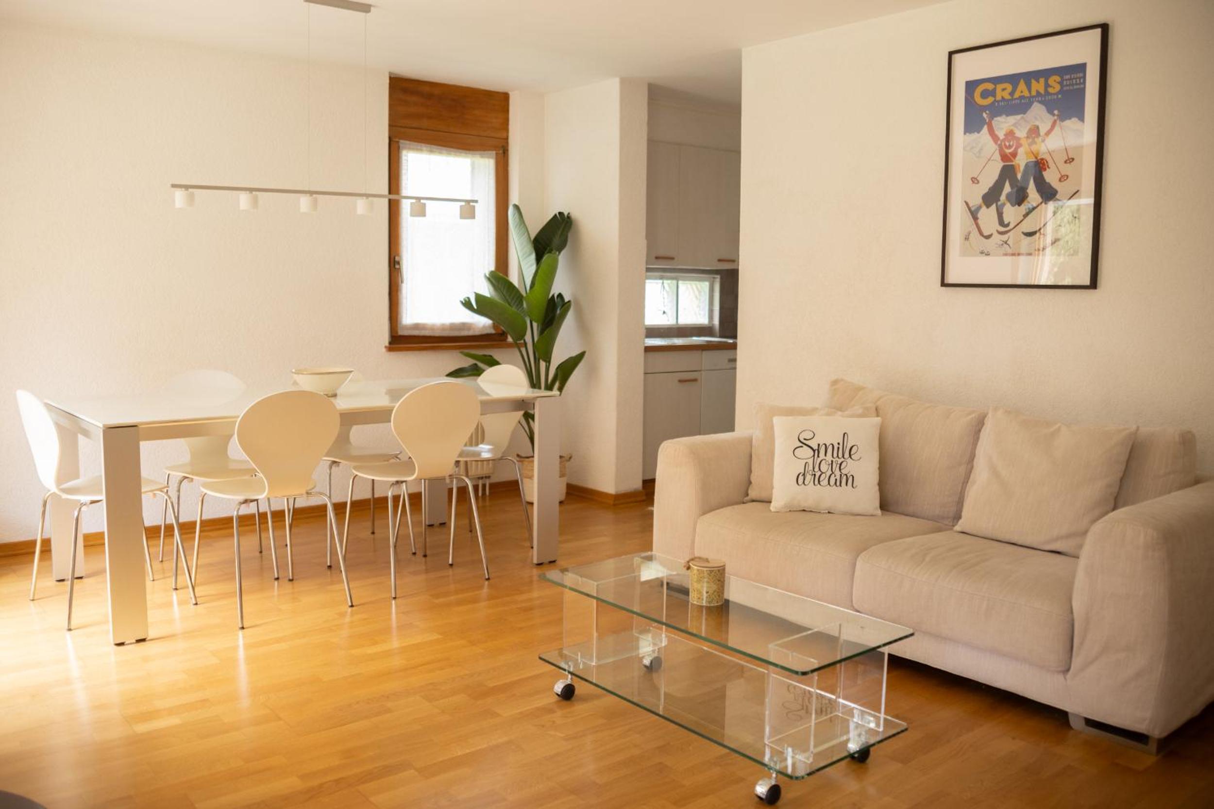Family friendly 2-Bedroom near Golf & Ski slopes
