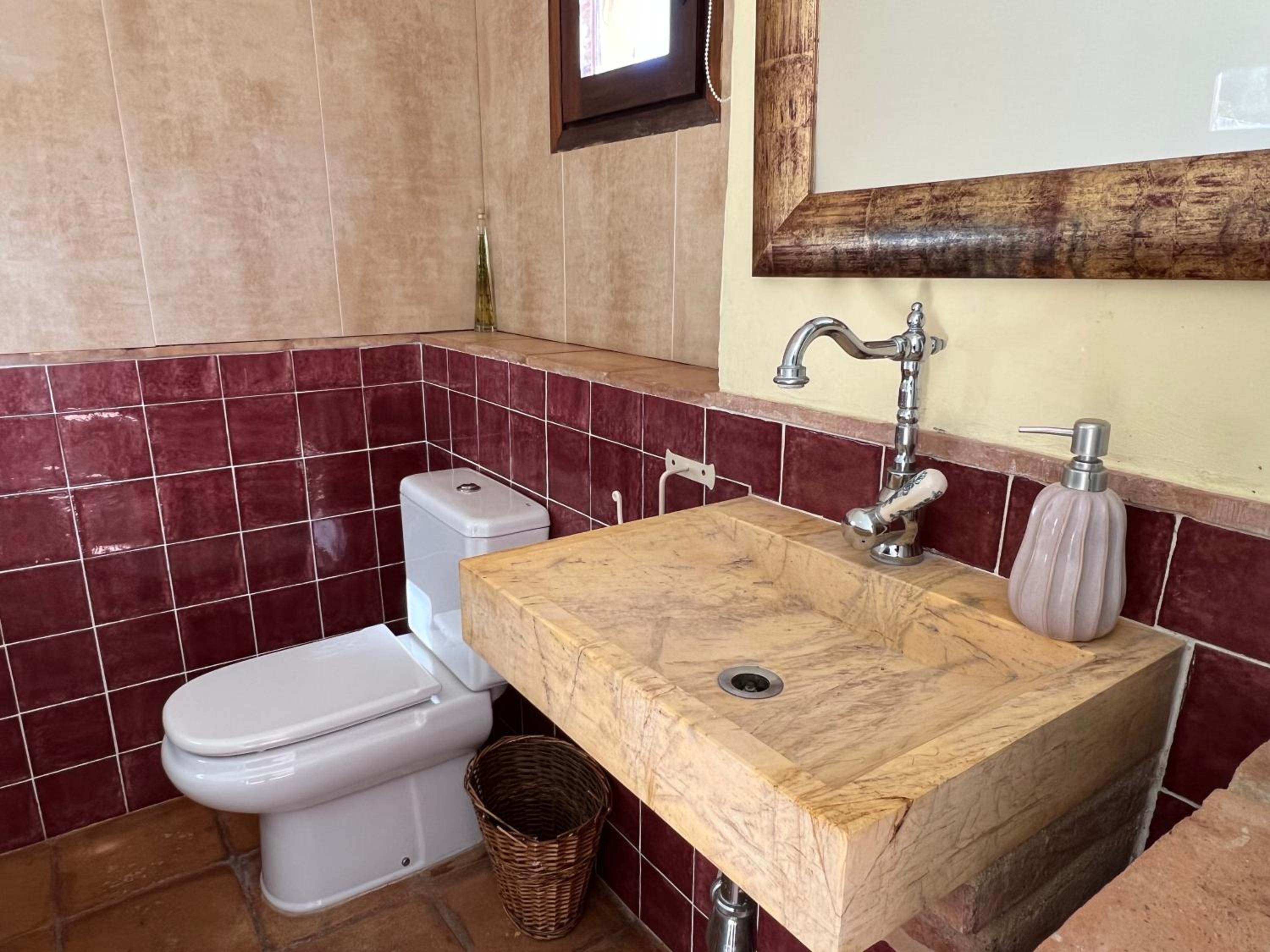 Casa Mas Molines con piscina, jacuzzi y barbacoas.