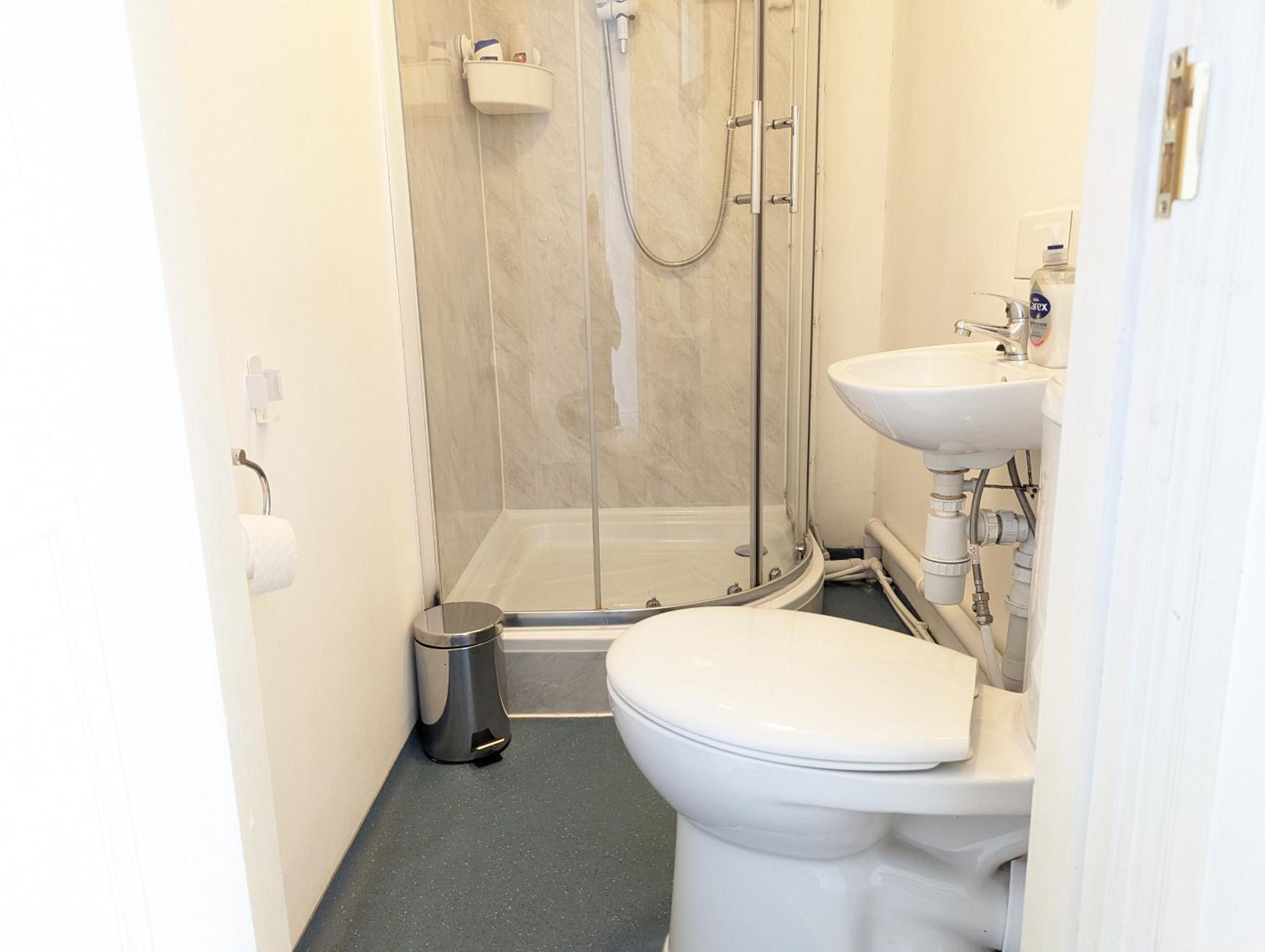 Serene 1 Bedroom Flat in Roath