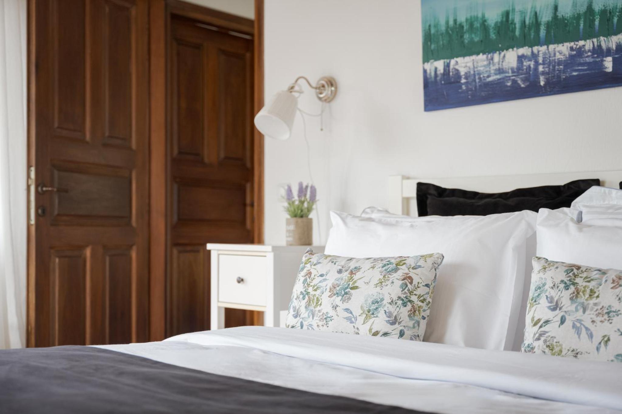 Nature Retreat Skiathos Villa