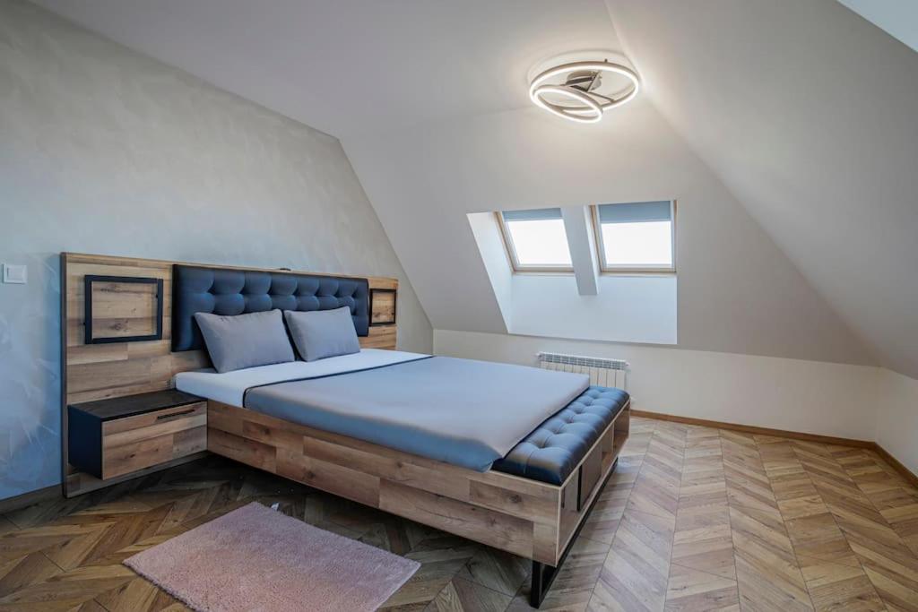 20% Discount! 2 Bedroom Apartment Vitosha View