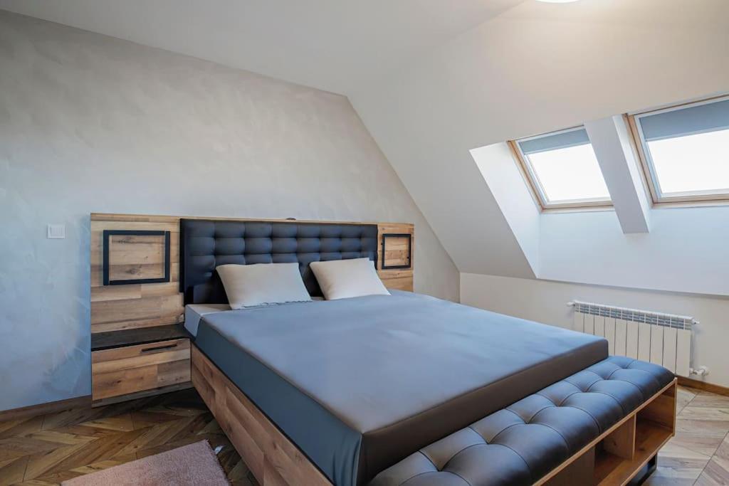 20% Discount! 2 Bedroom Apartment Vitosha View
