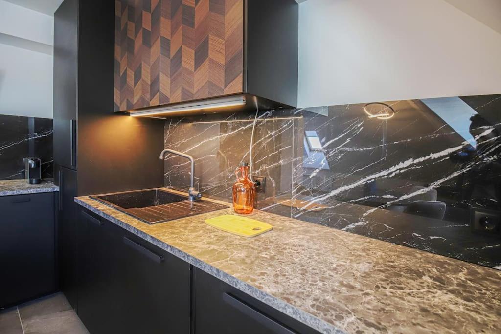 20% Discount! 2 Bedroom Apartment Vitosha View