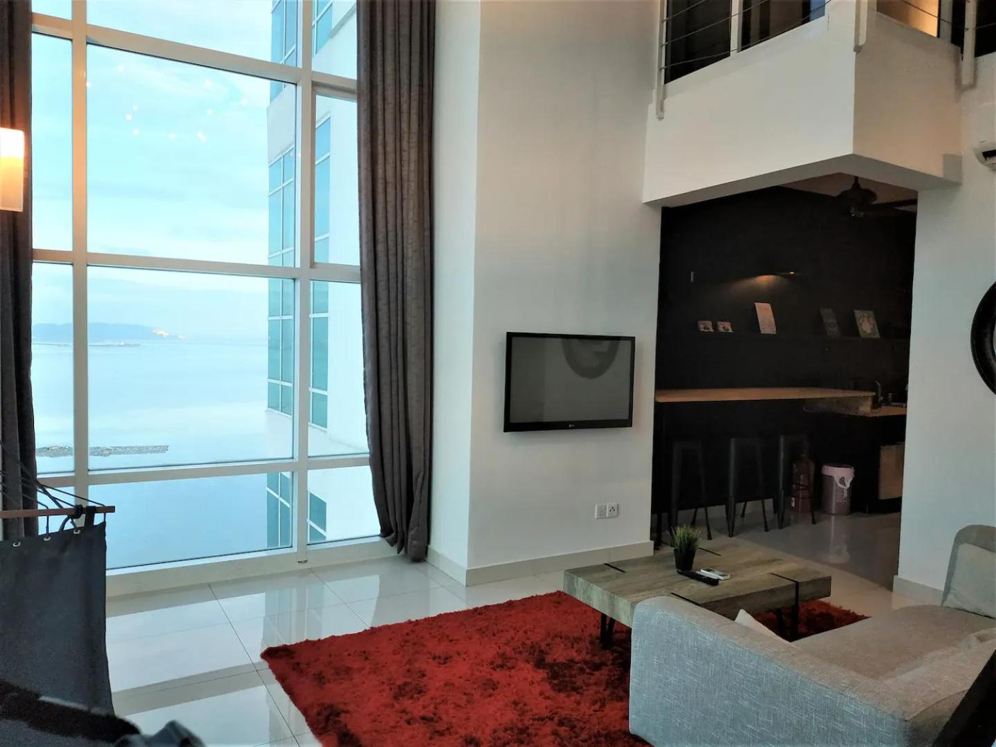 Maritime Suites
