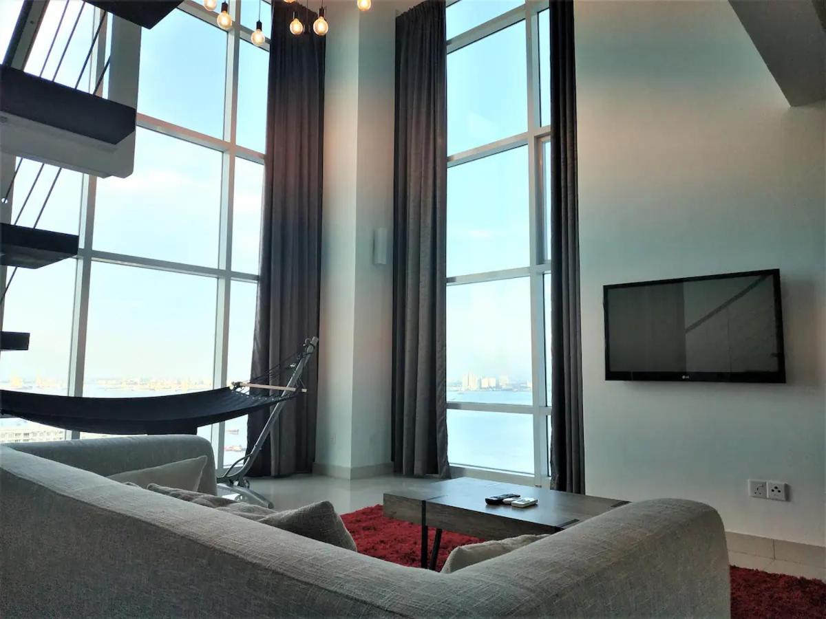 Maritime Suites