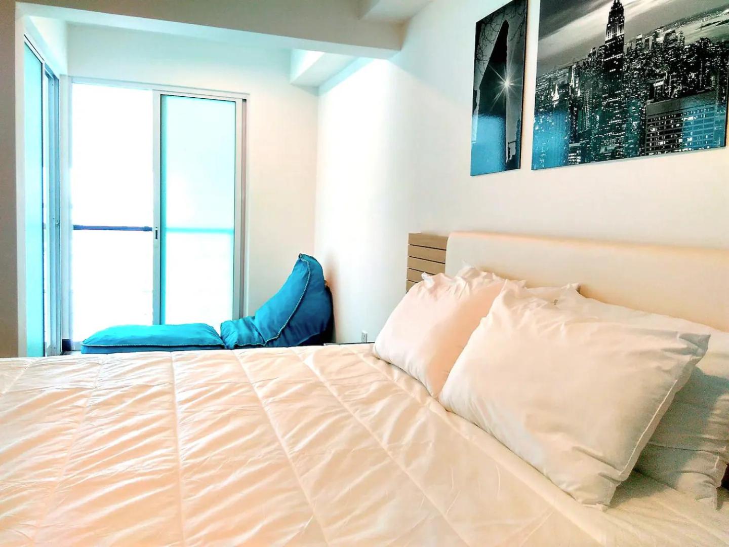 Maritime Suites