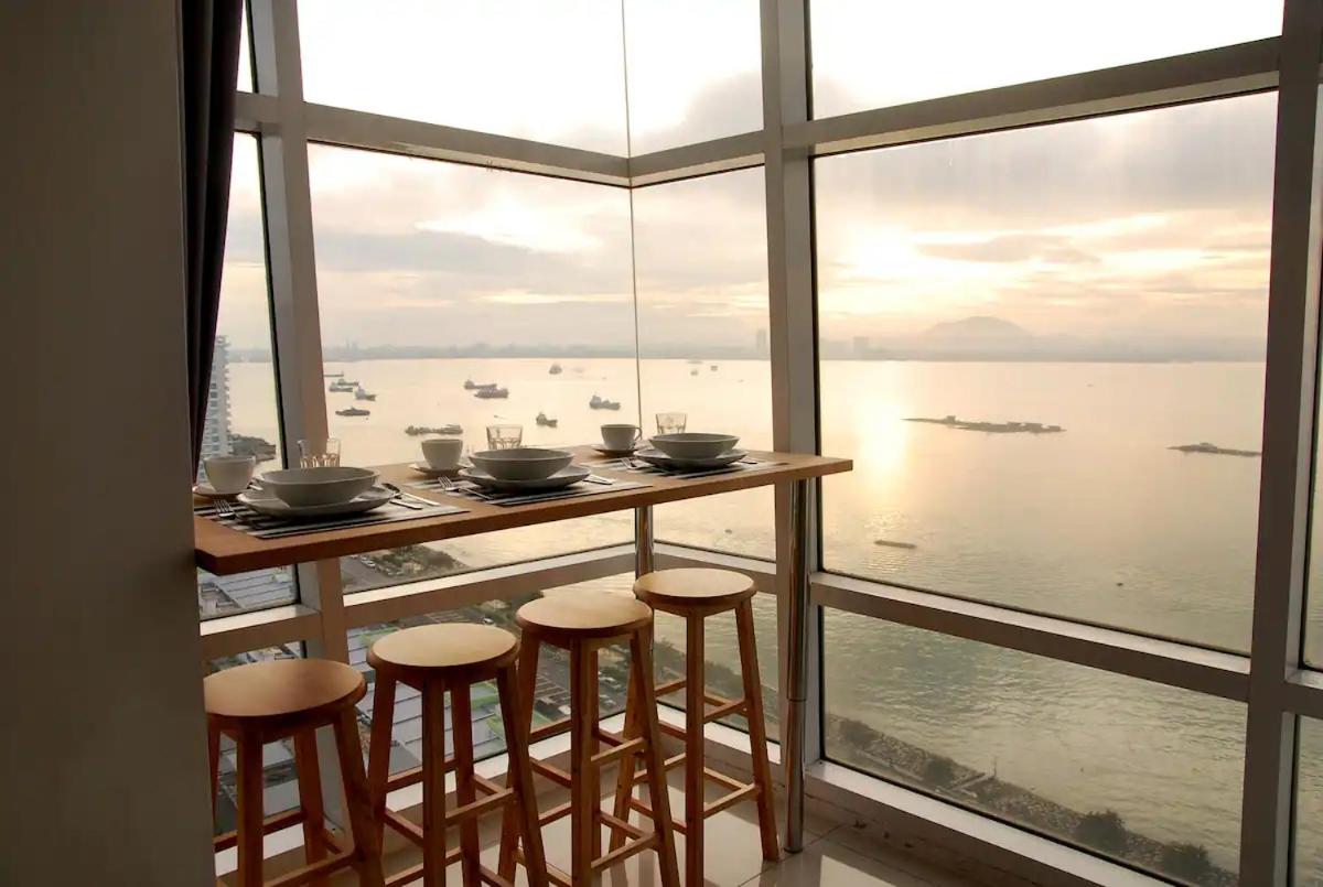 Maritime Suites