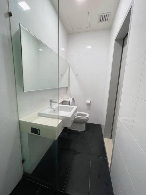 Highpark suites 2pax cozy home photo 6