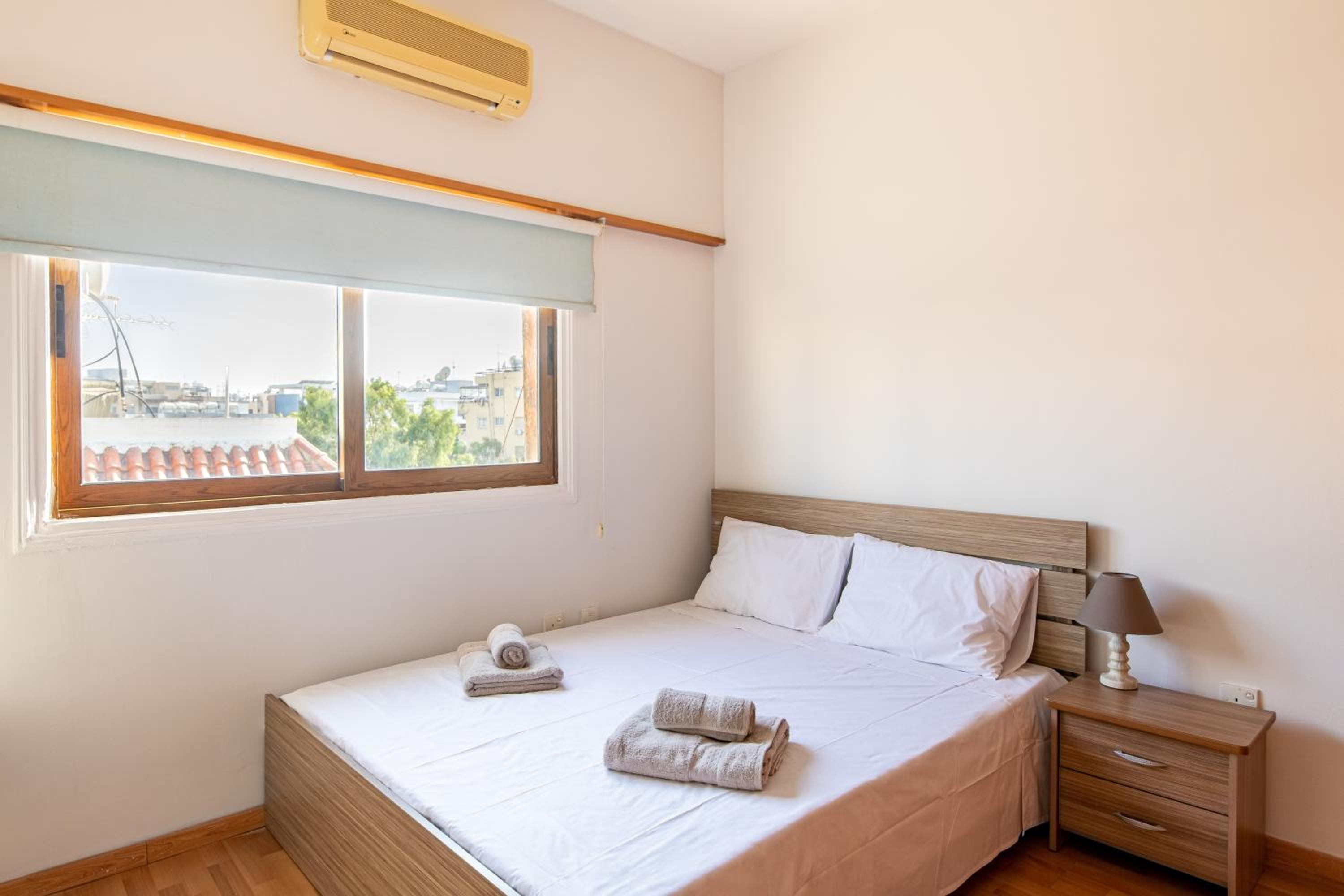 3 bedroom Central Apartment