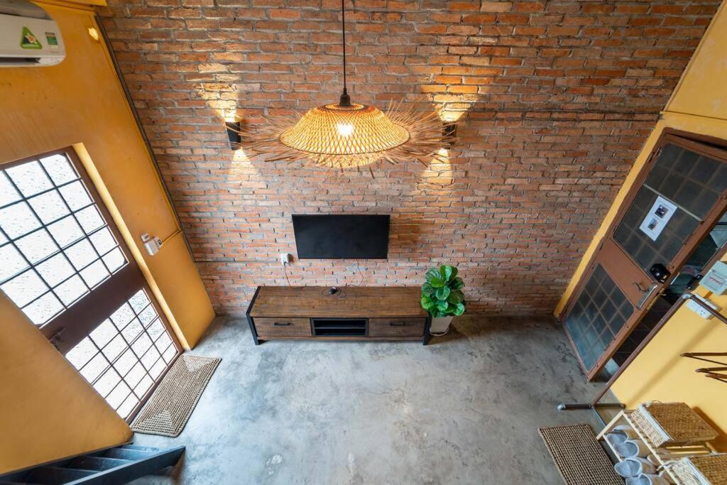 Stay&Chill - S.2: Cozy studio 3 minute walk to Bui Vien