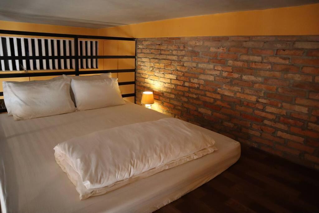 Stay&Chill - S.2: Cozy studio 3 minute walk to Bui Vien