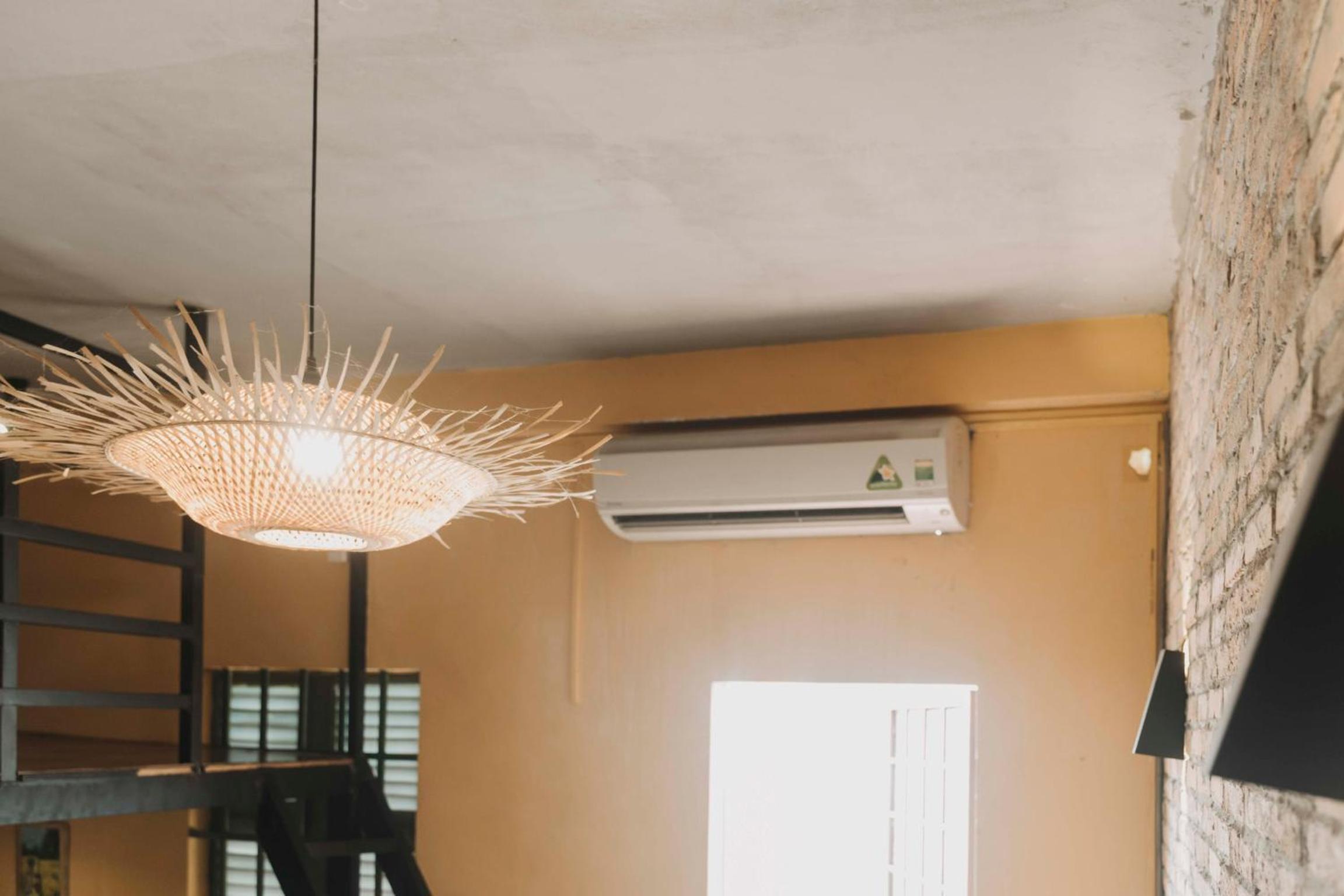 Stay&Chill - S.2: Cozy studio 3 minute walk to Bui Vien
