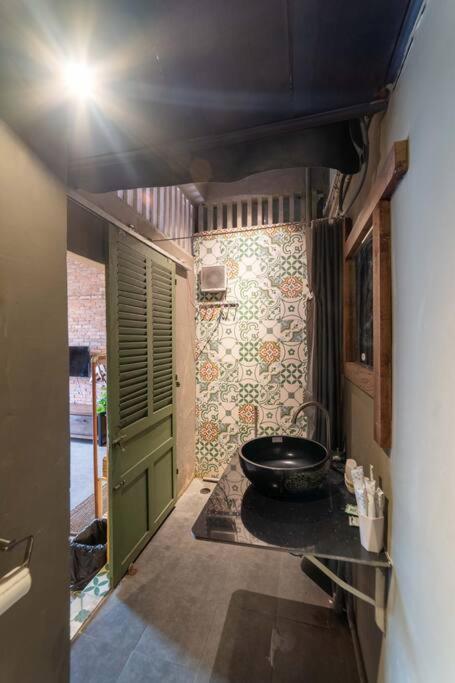 Stay&Chill - S.2: Cozy studio 3 minute walk to Bui Vien