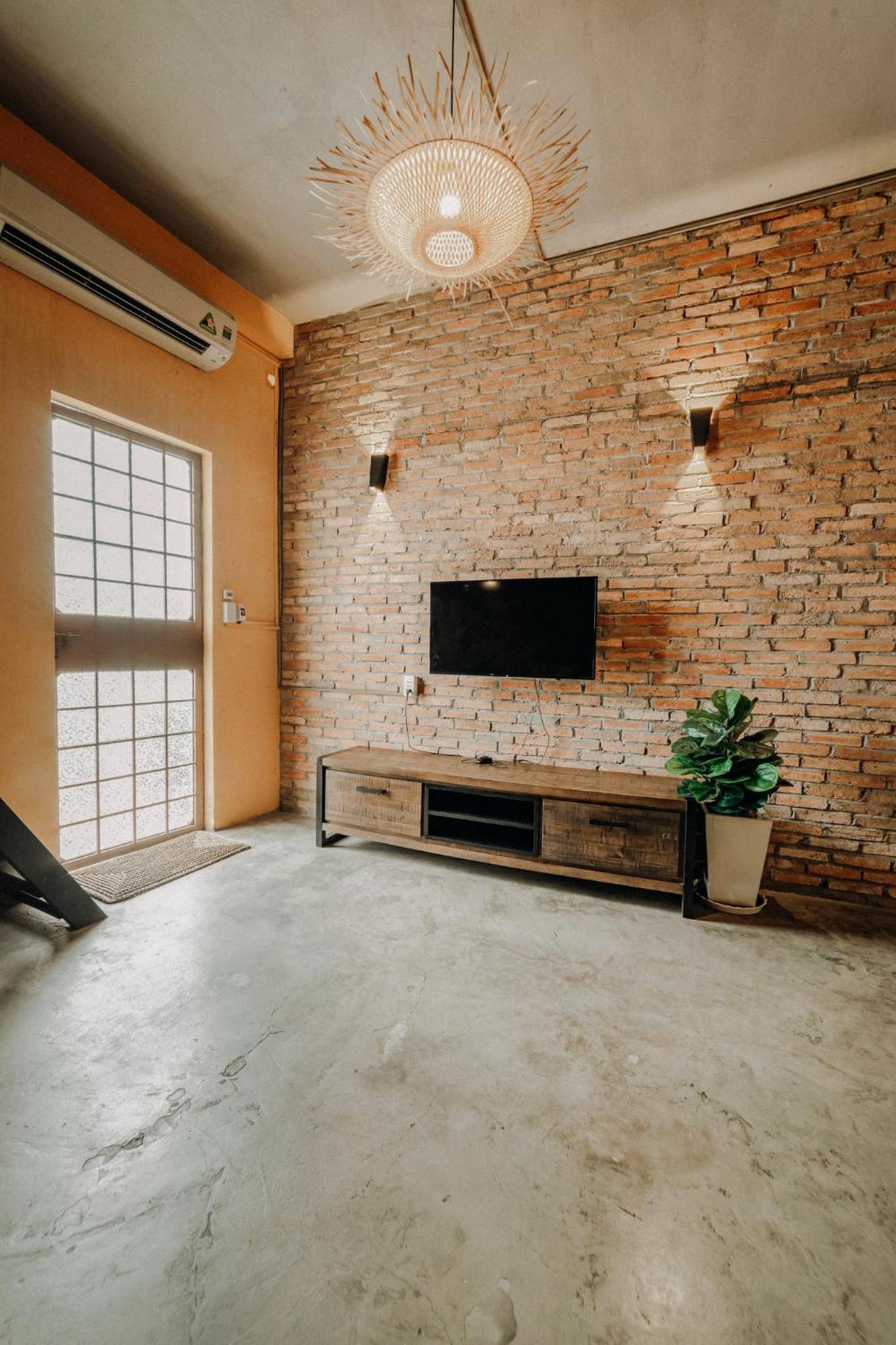 Stay&Chill - S.2: Cozy studio 3 minute walk to Bui Vien