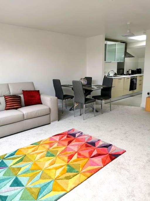 Stylish apartment in the centre of Hebden Bridge. view 4