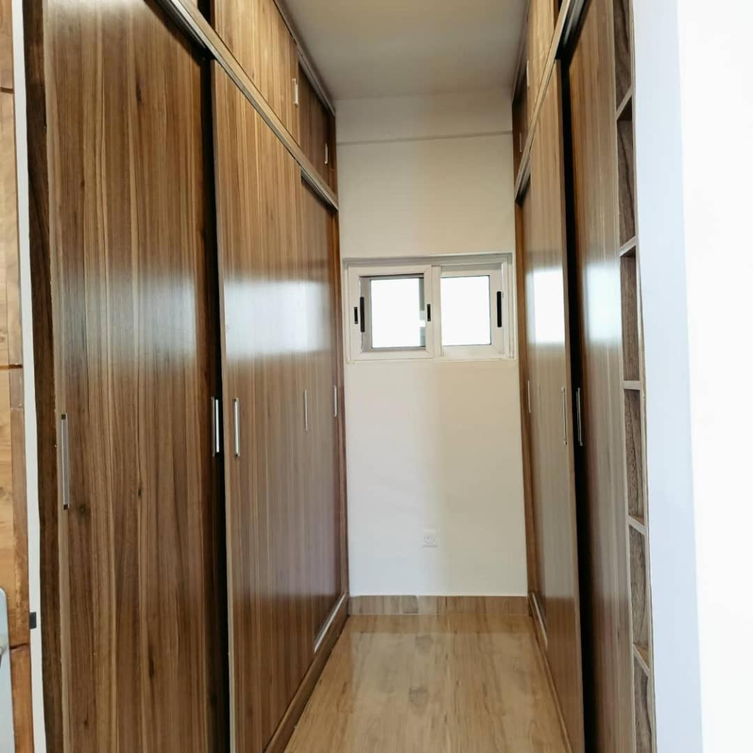 Timba Villa-Pekin