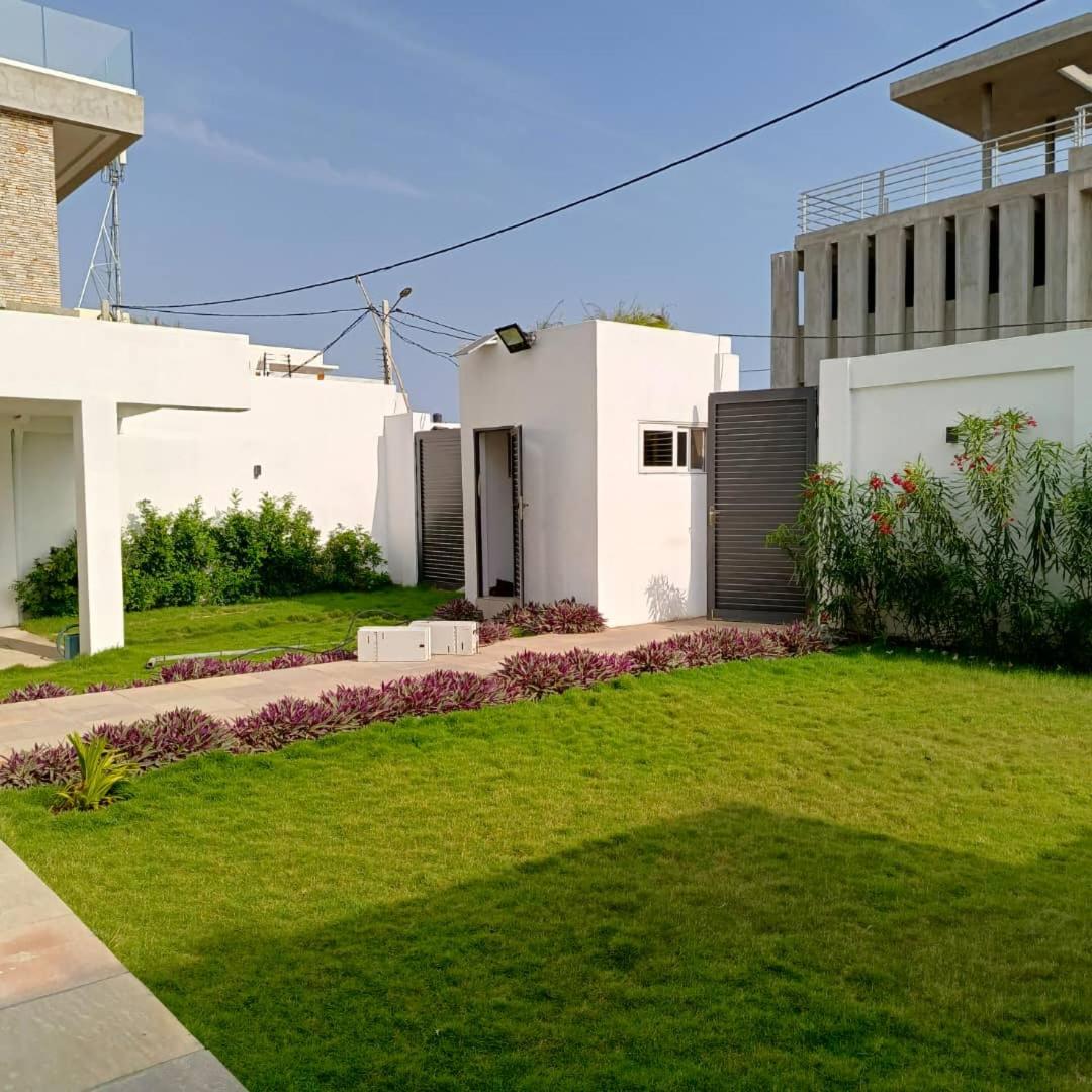 Timba Villa-Pekin