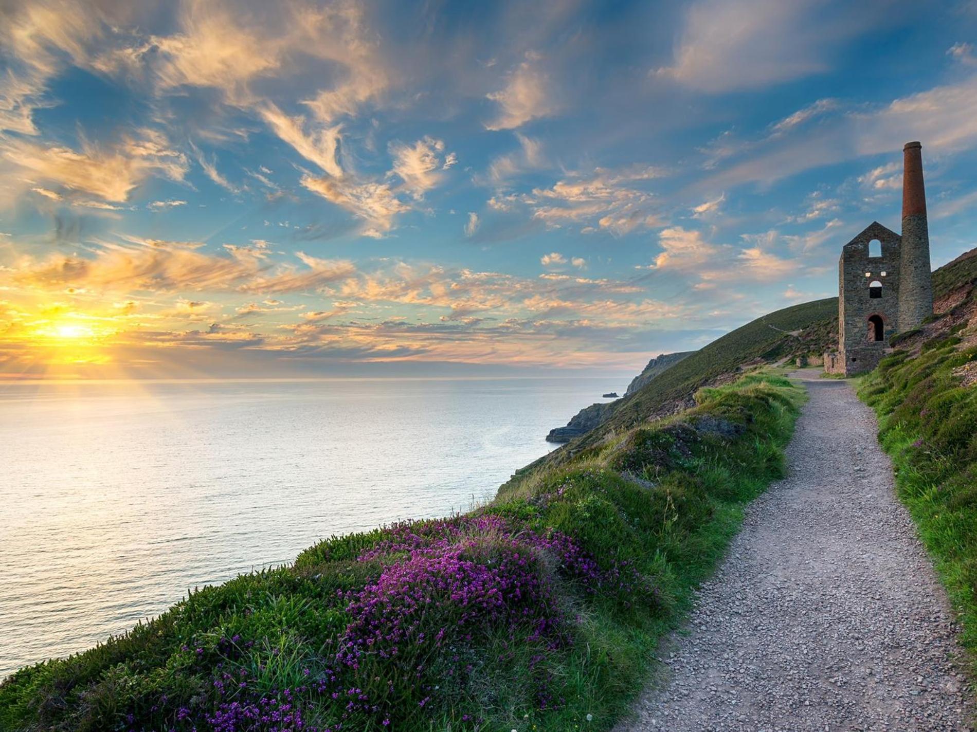 1 Bed in Truro oc-thero view 2