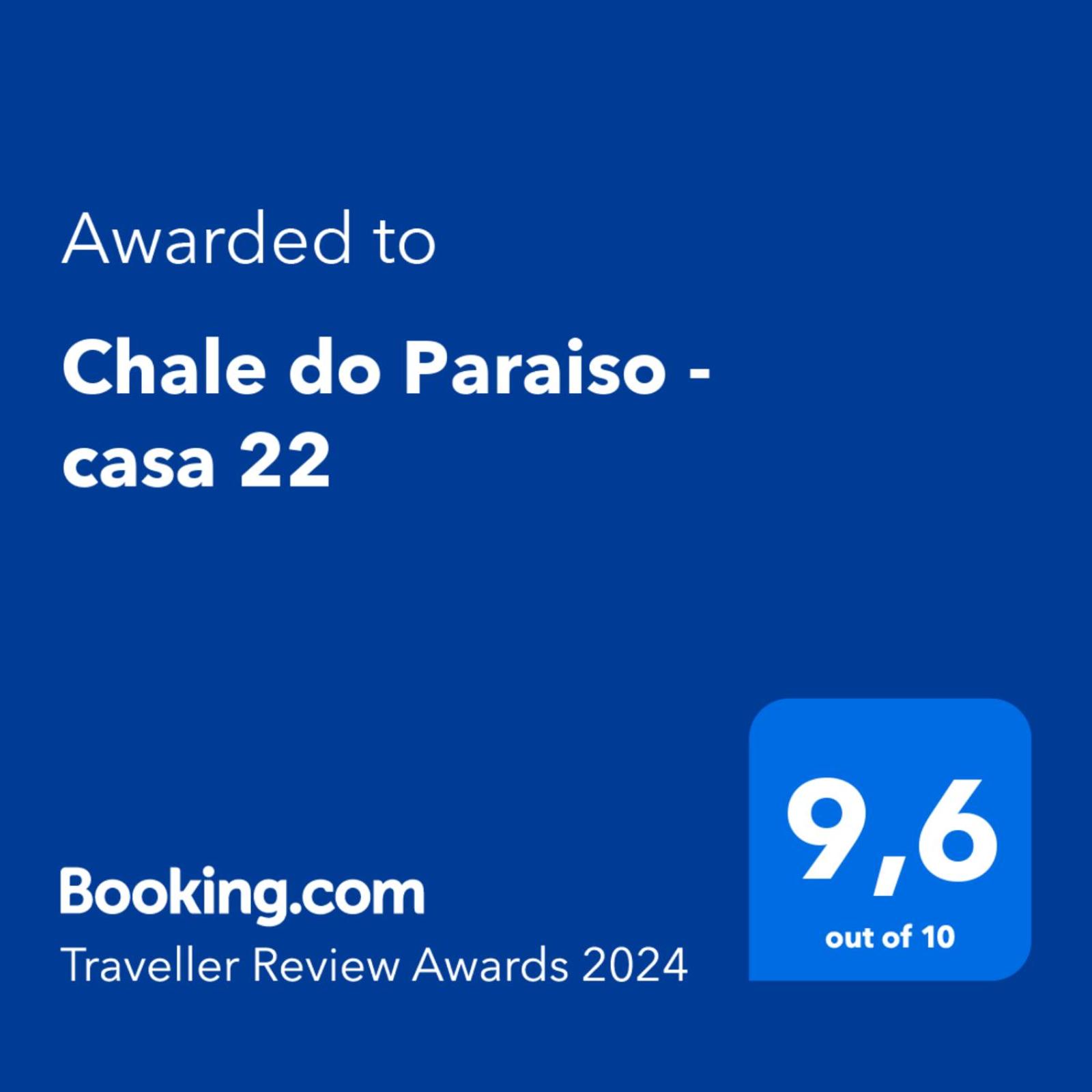 Chalé Aconchegante com Vista para Piscina