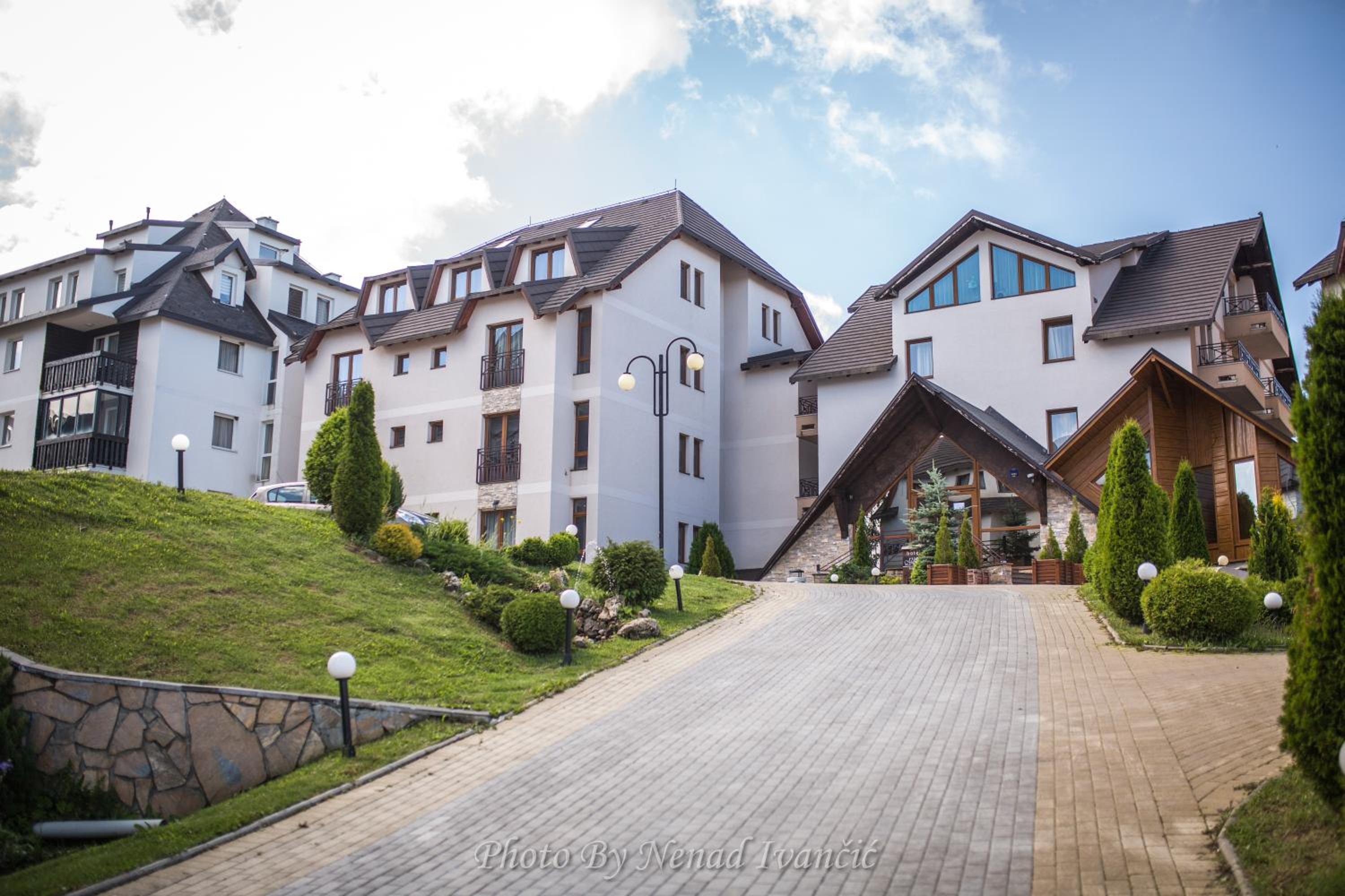 Alethea Lux Apartments, Milmari Resort Kopaonik view 3