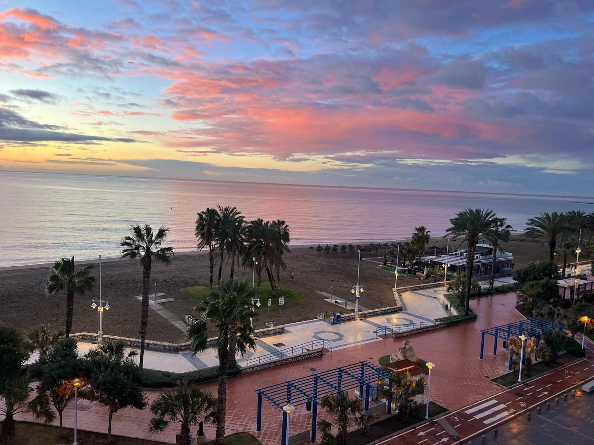 Alma Malagueña: 1era línea playa