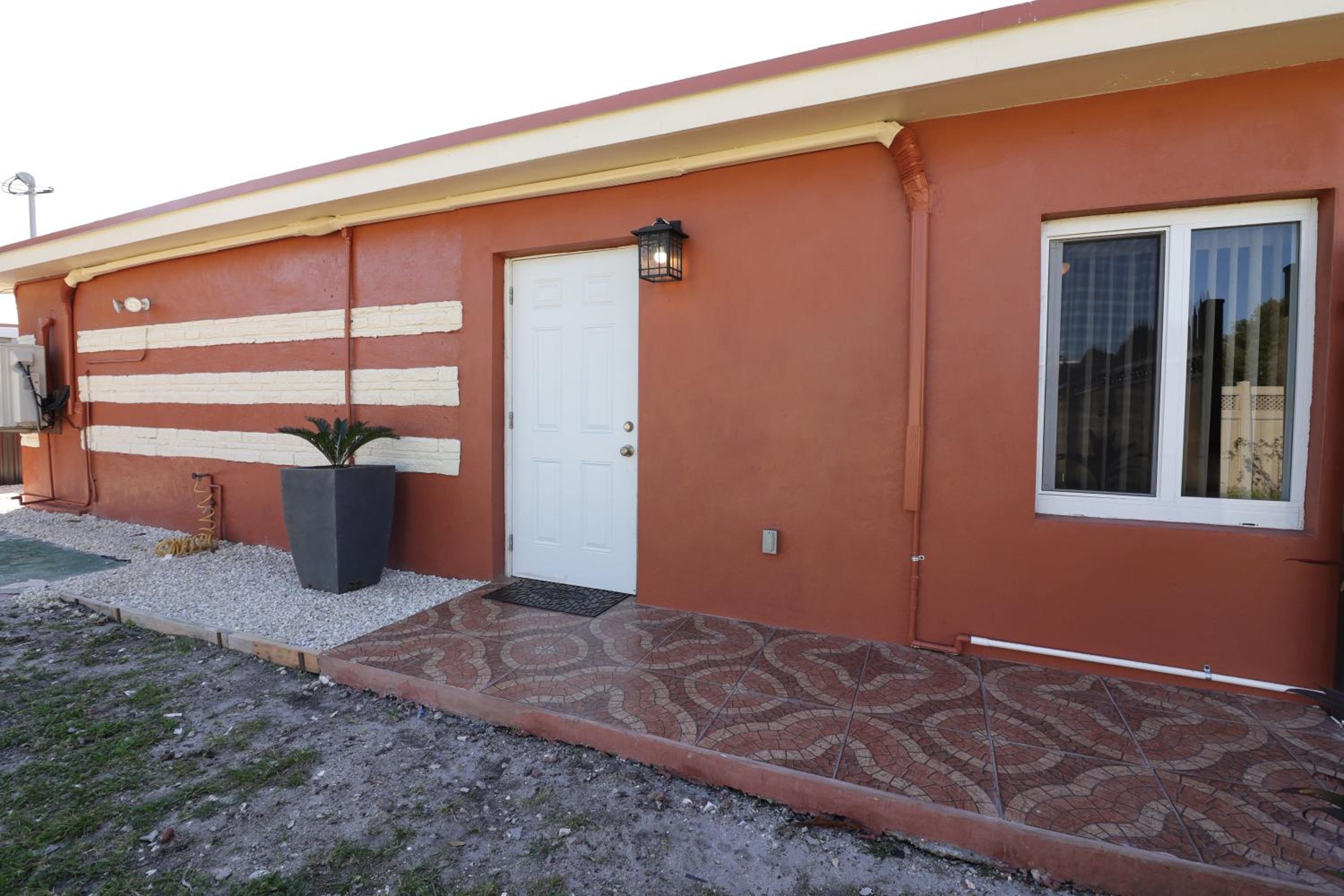Miami Retreat : 1BR Haven