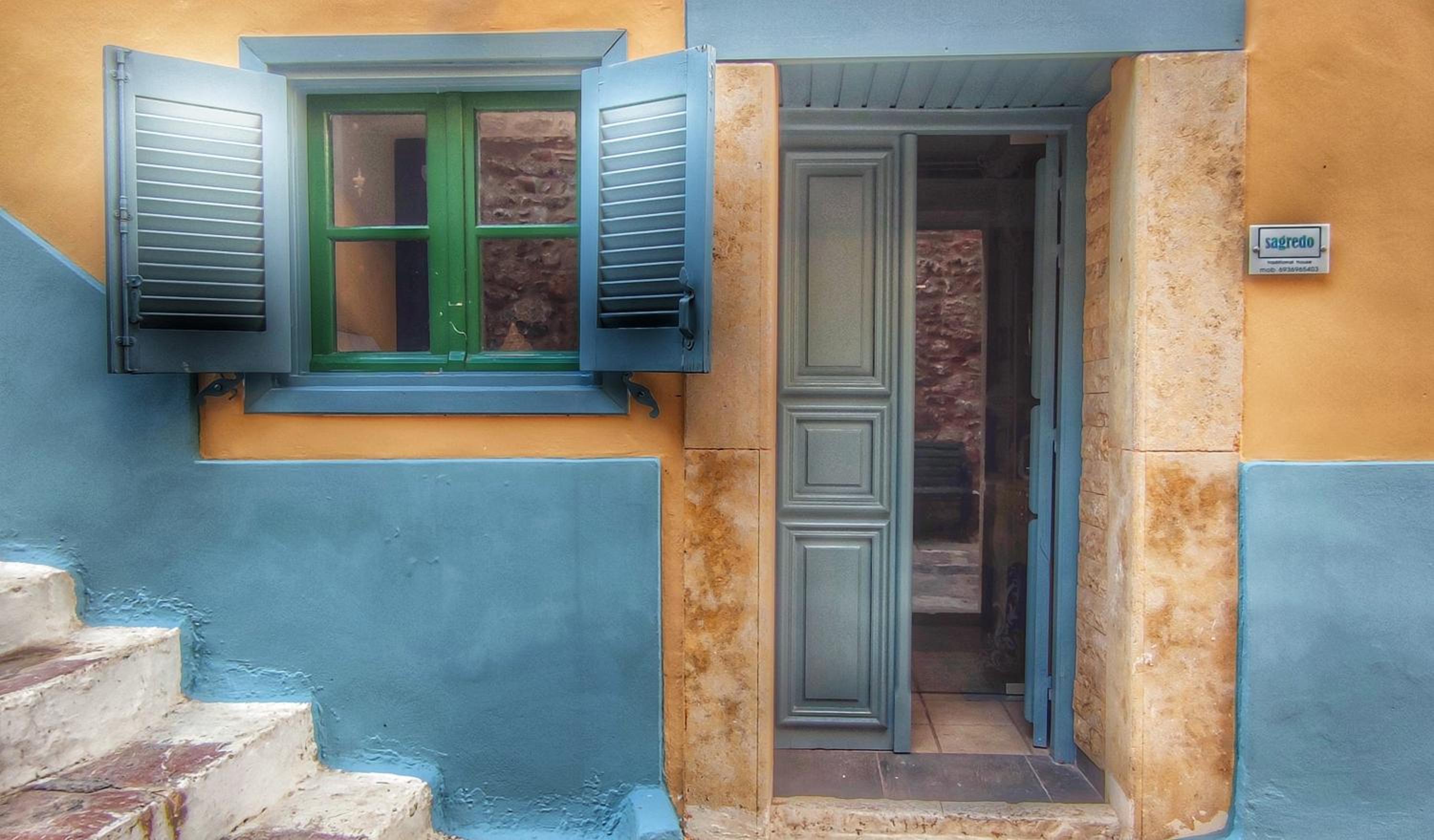 Sagredo Traditional House