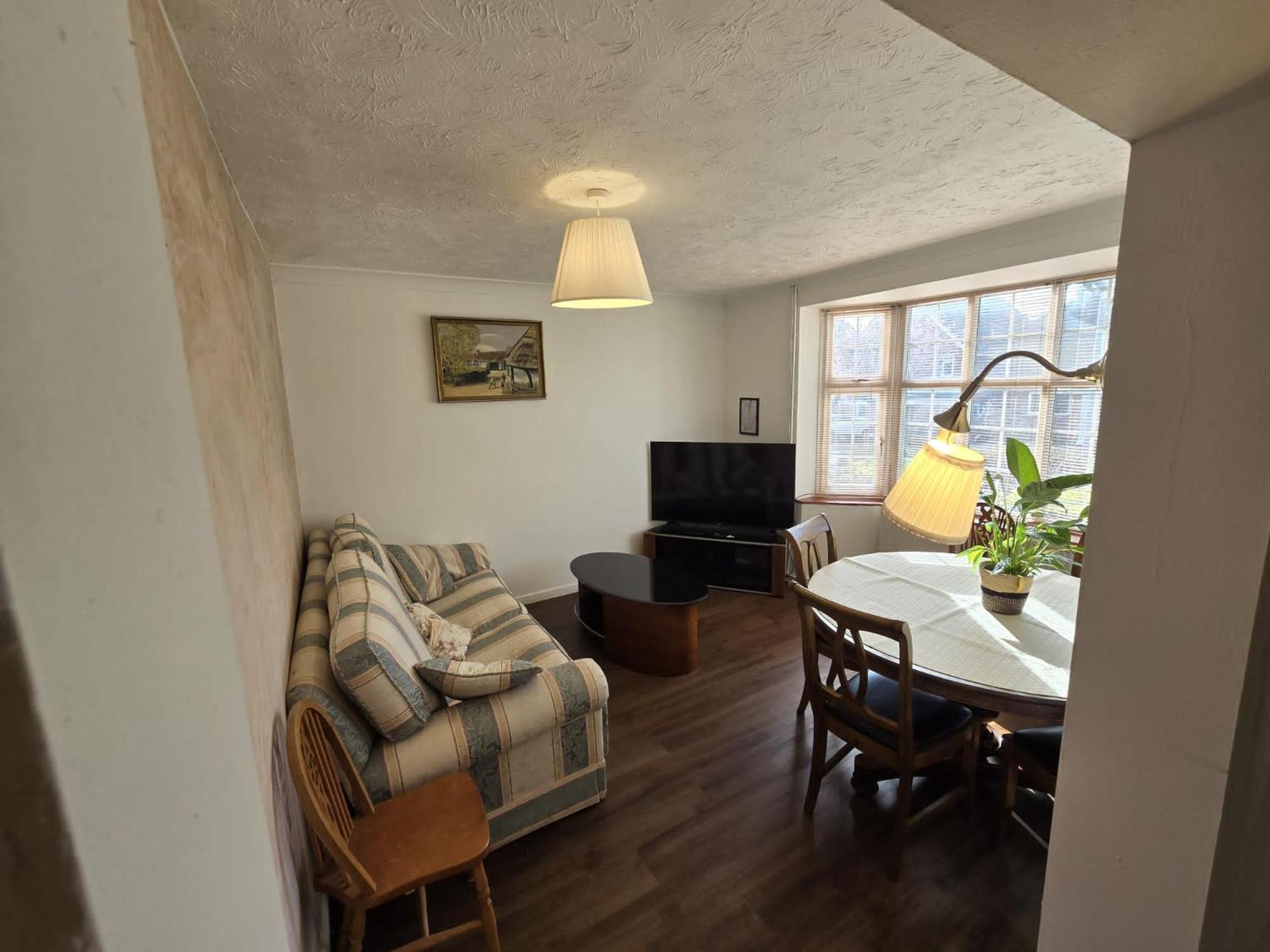 4 Bedroom Home with Parking view 3