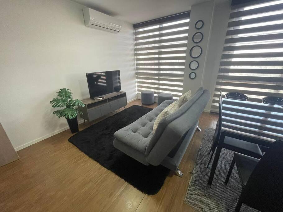 Comodo depto 1 dorm Equipetrol piso 7