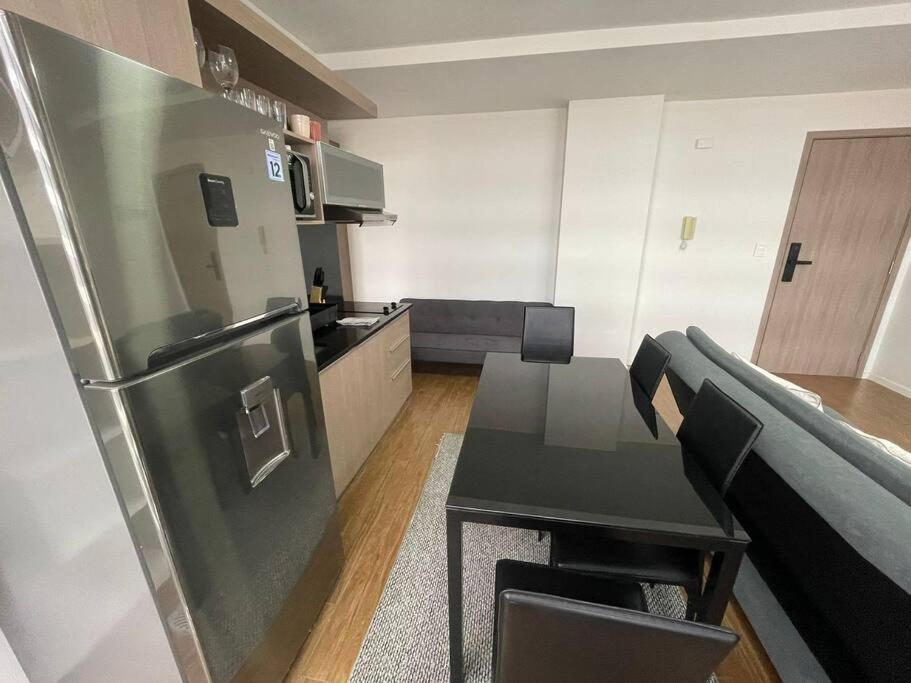 Comodo depto 1 dorm Equipetrol piso 7