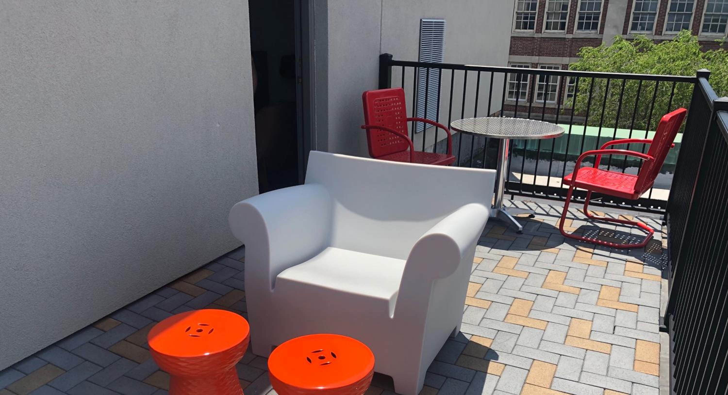 Hotel ABODES ApartHotel - Image 1