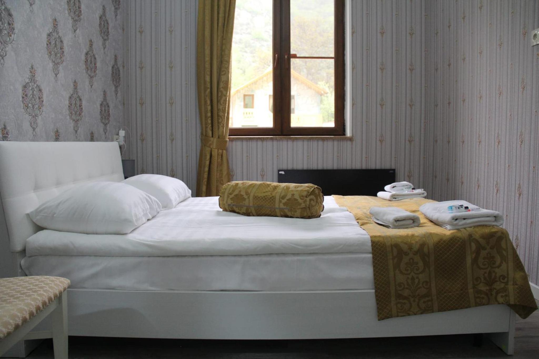 Meghu Guest House