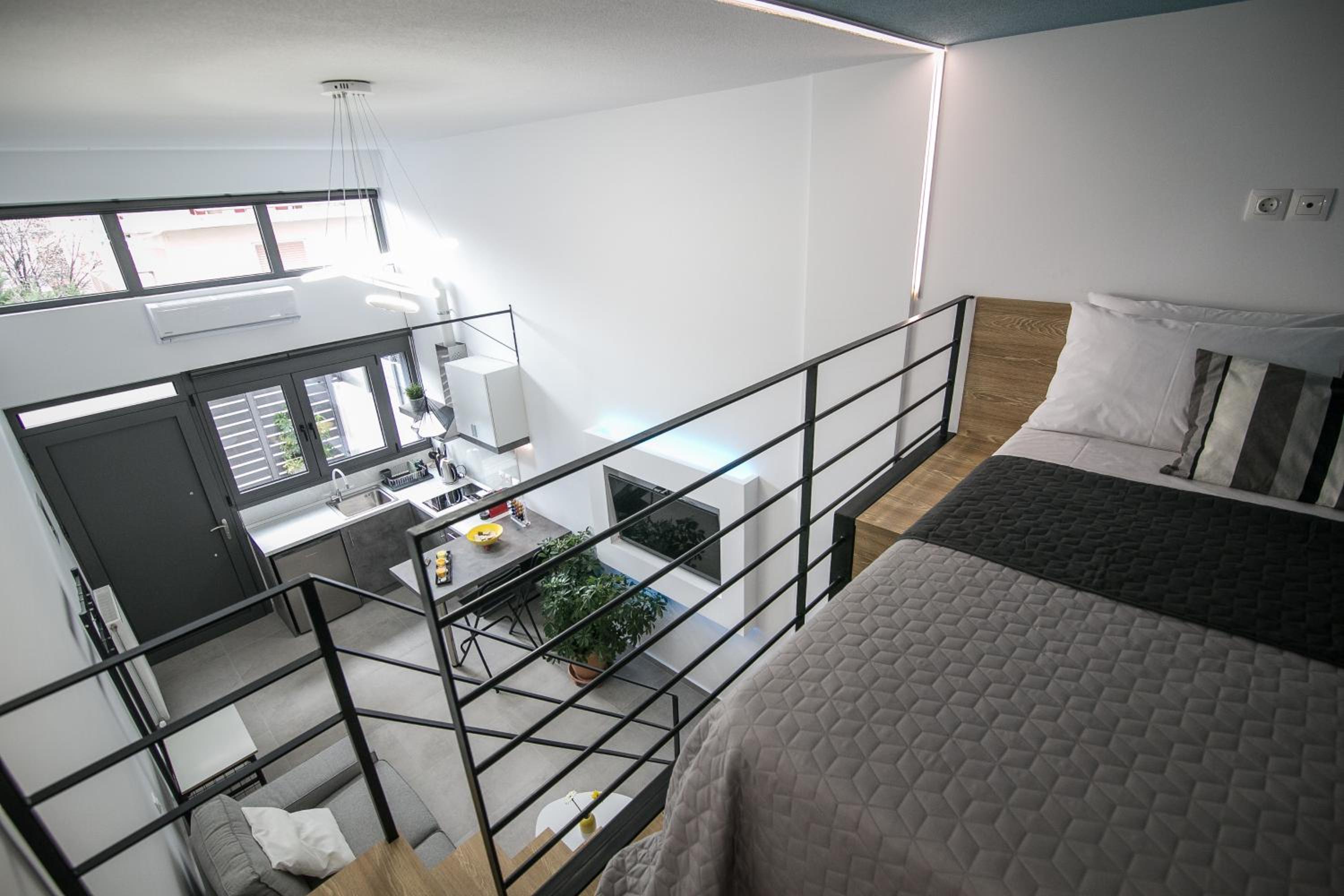 Meteora Loft Apartments 1 photo 2