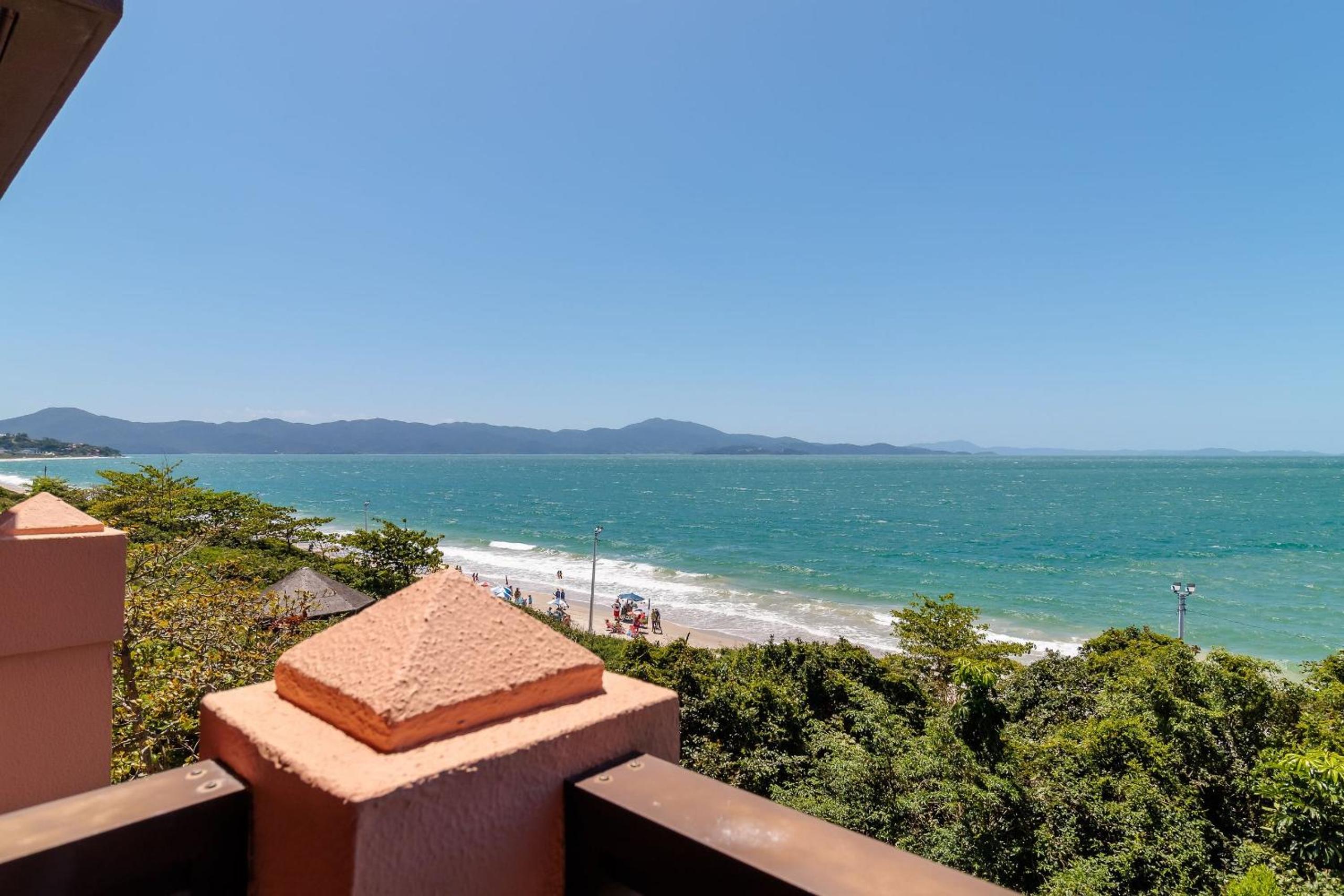 Modern Studios by the Sea - Jurerê Beach Village JBVTOP