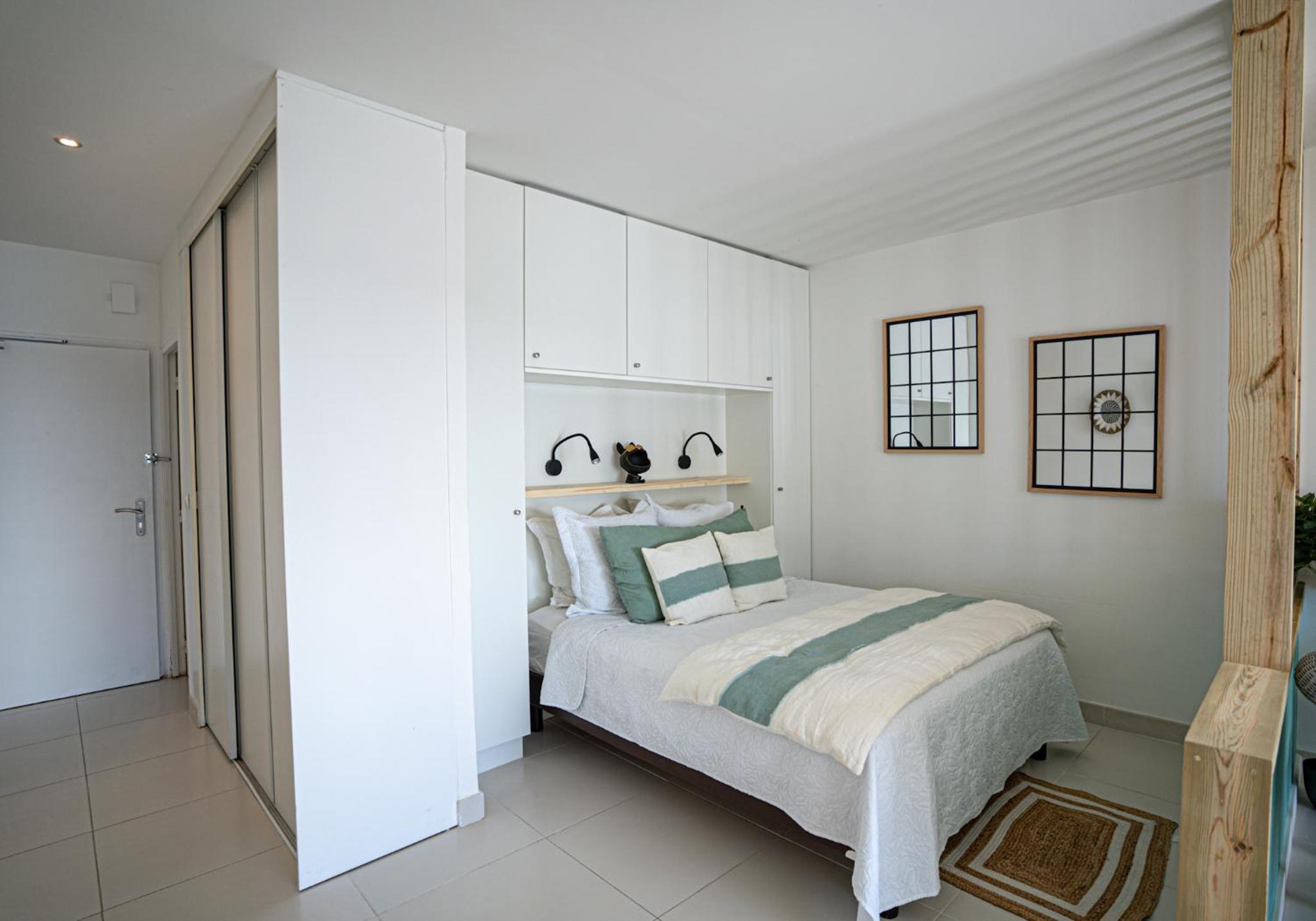 Superb Studio Lagoon View view 4