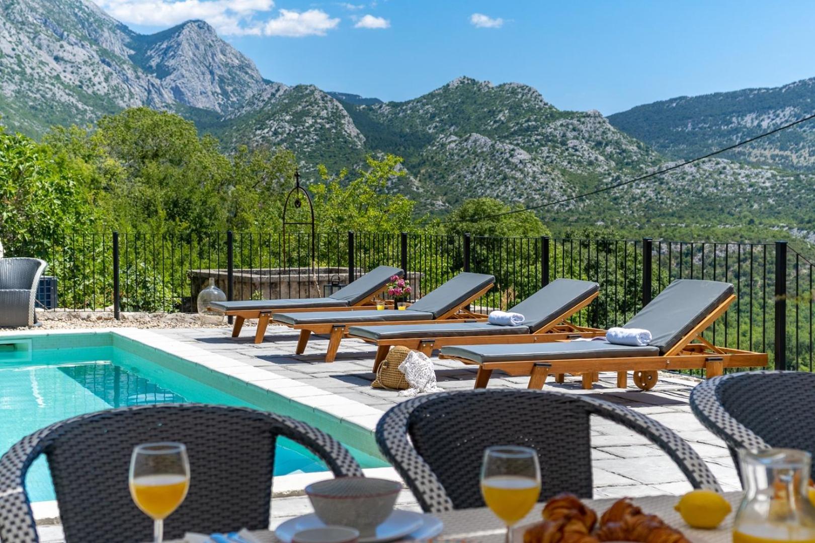 Stone villa JUDITA with heated pool and hydro-massage view 3