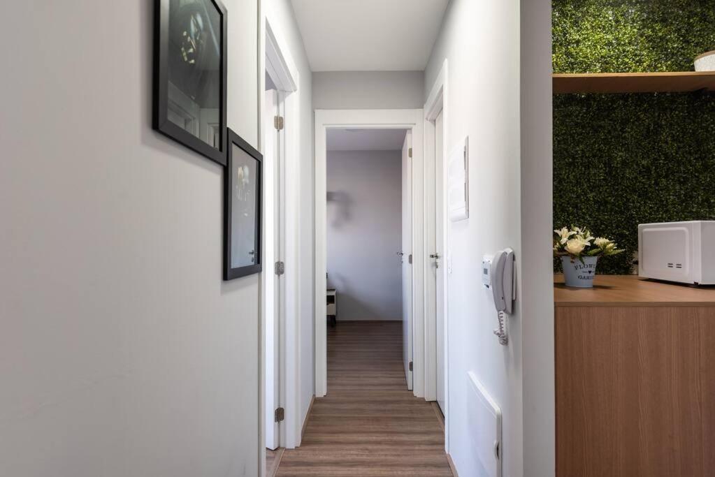 706 - Apto com piscina Prox Brás e Centro