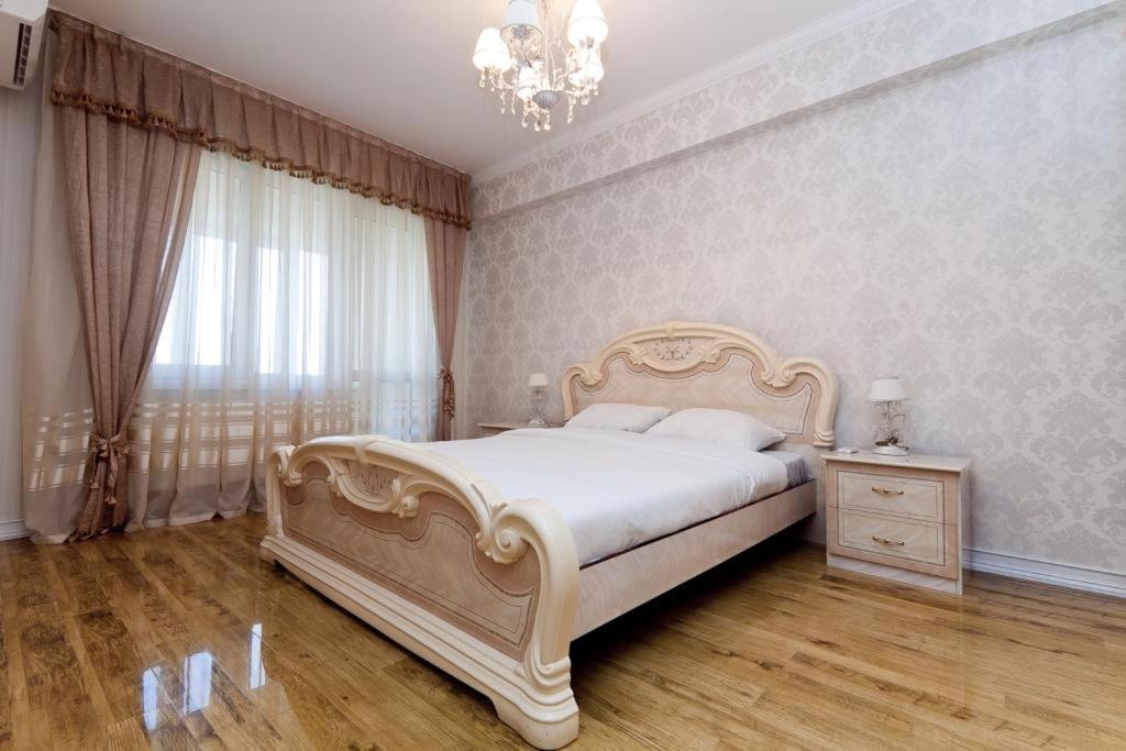 Flowers Apartments - Large and Spacious