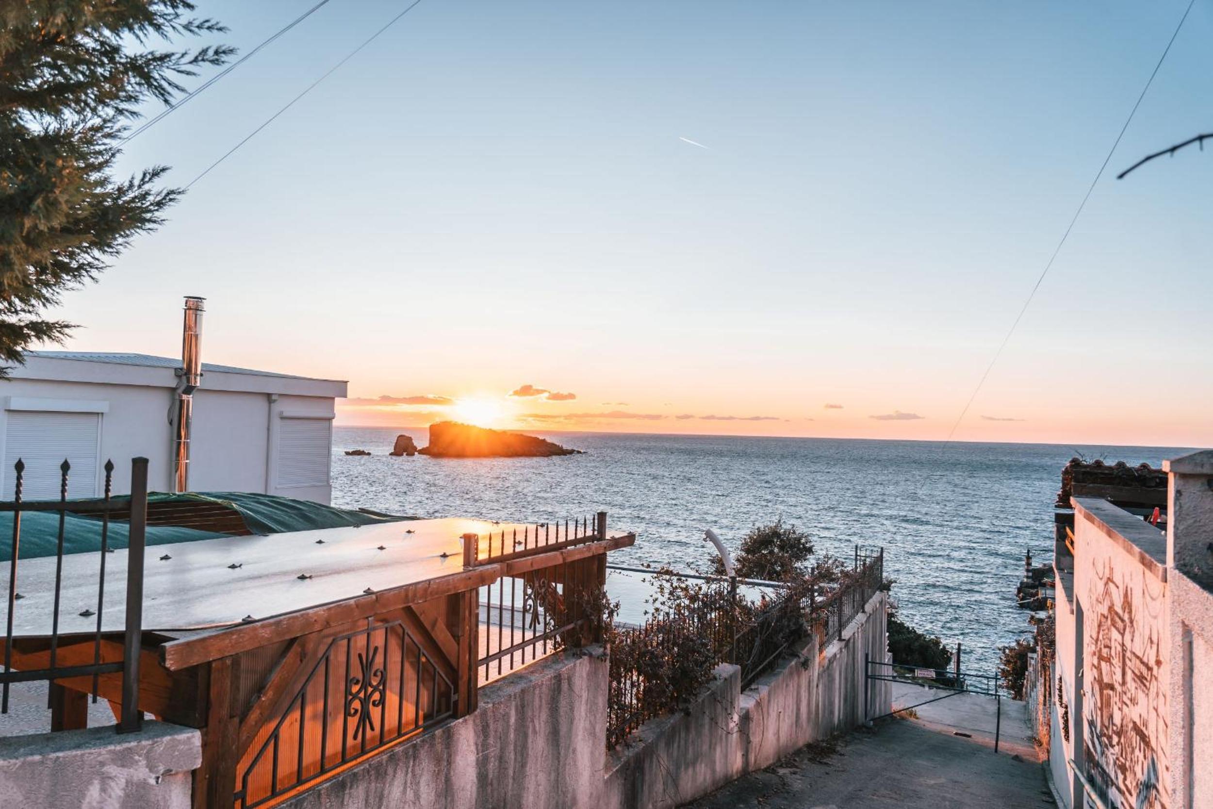 Fidel Apartments