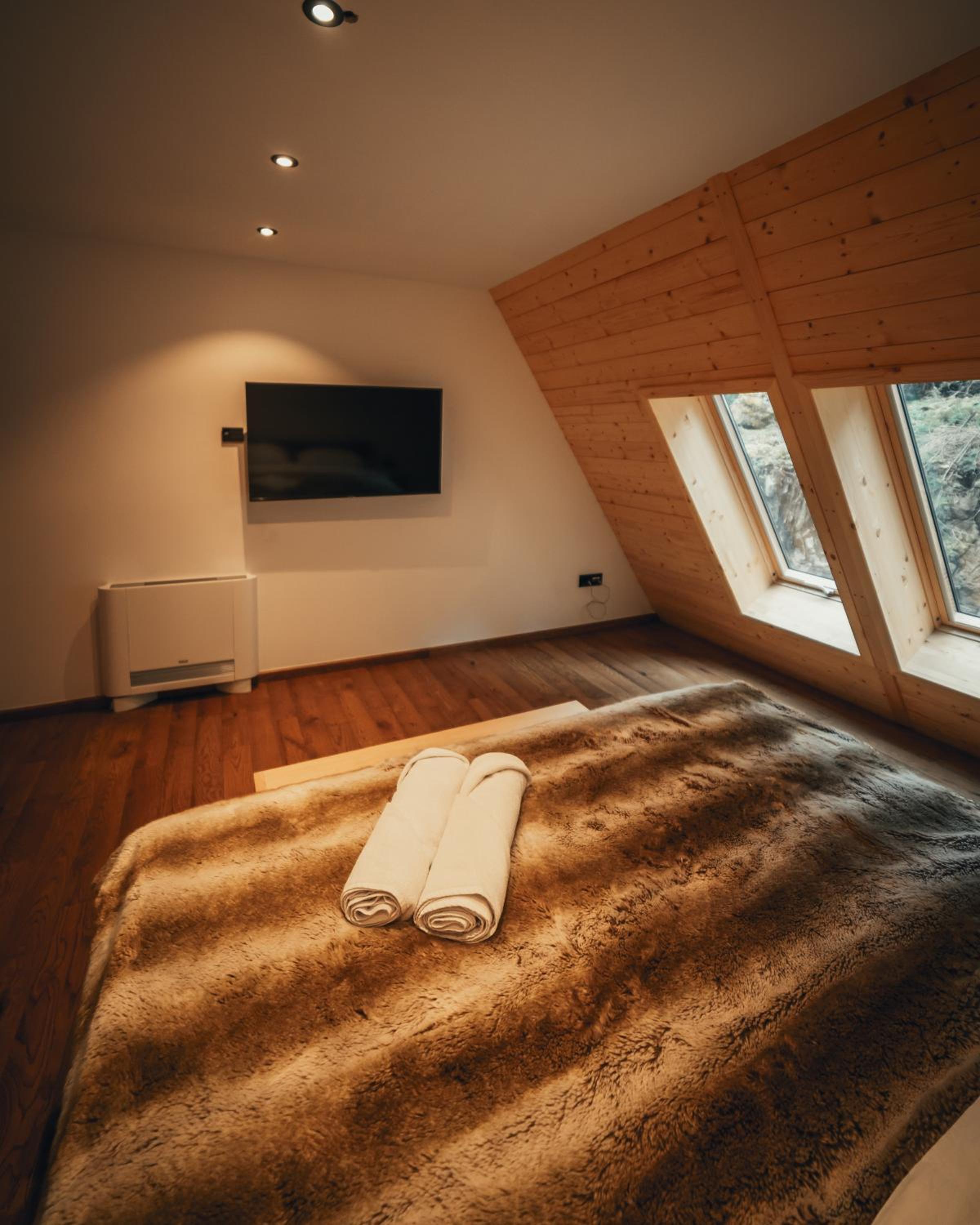 The Cozy Chalet