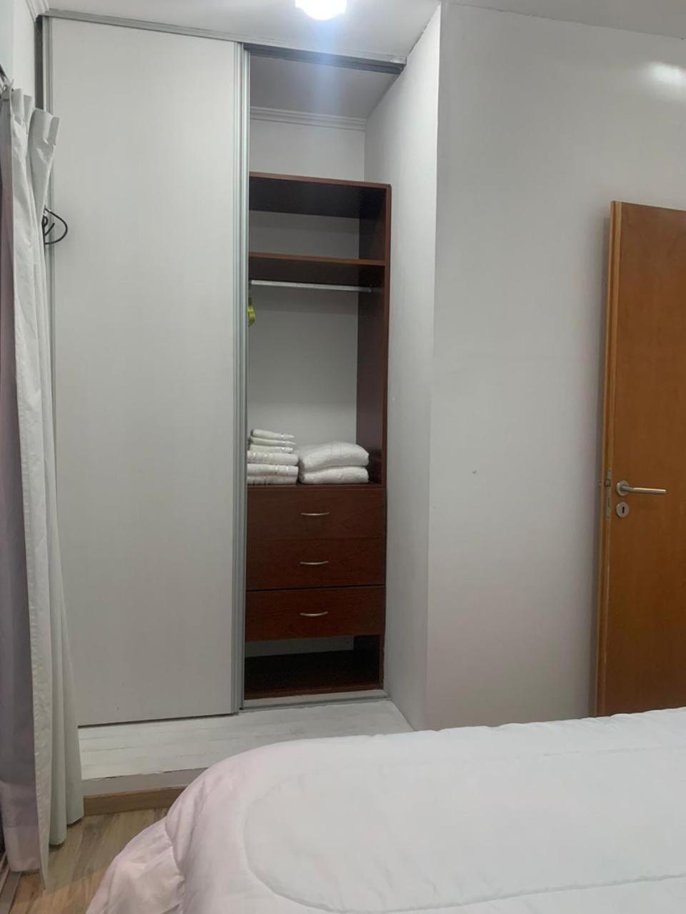 Triplex La plata para 6 personas con cochera y parrila