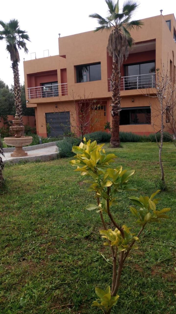 Villa isouktan
