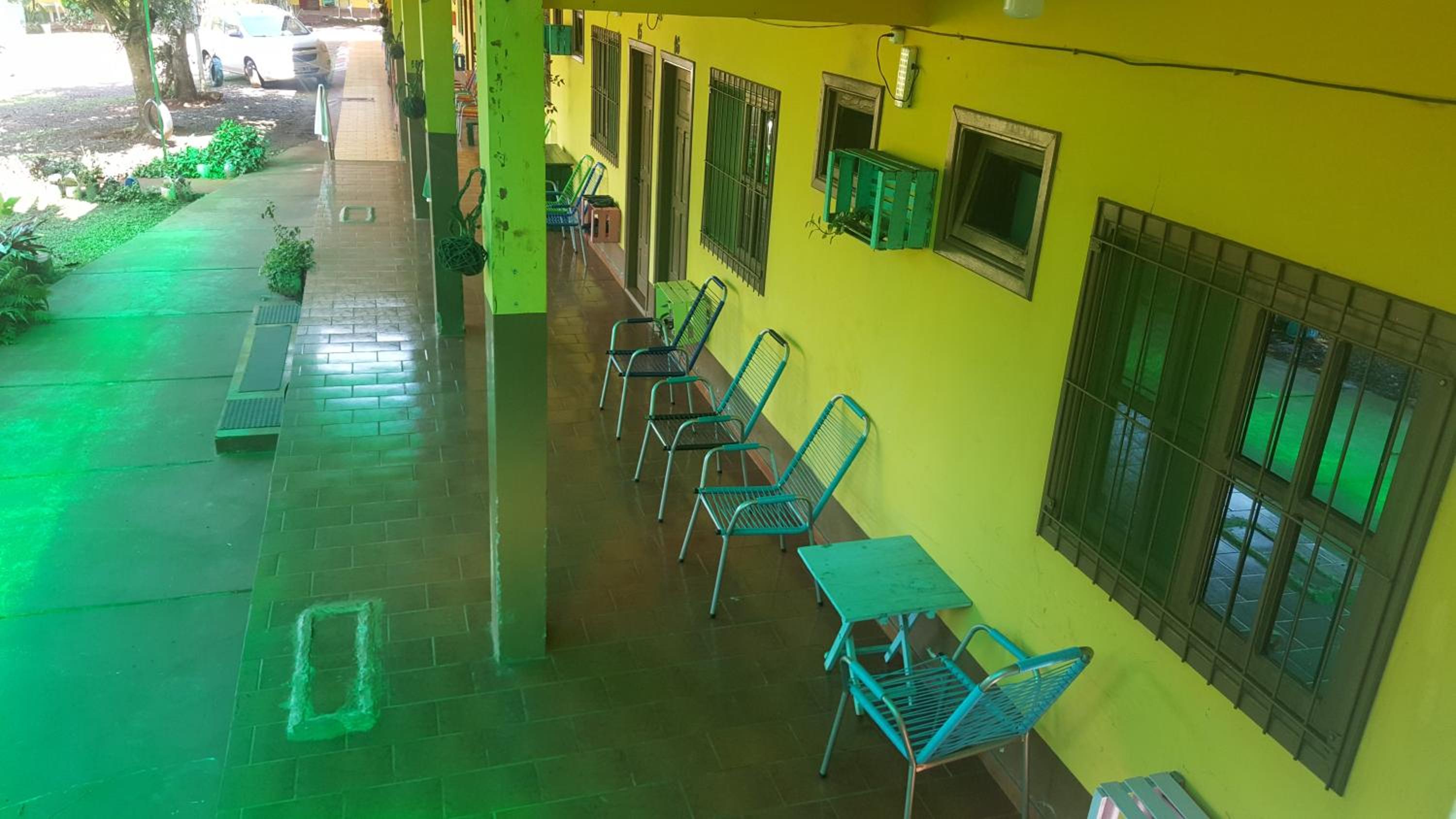 Hotel y Residencial Amigos