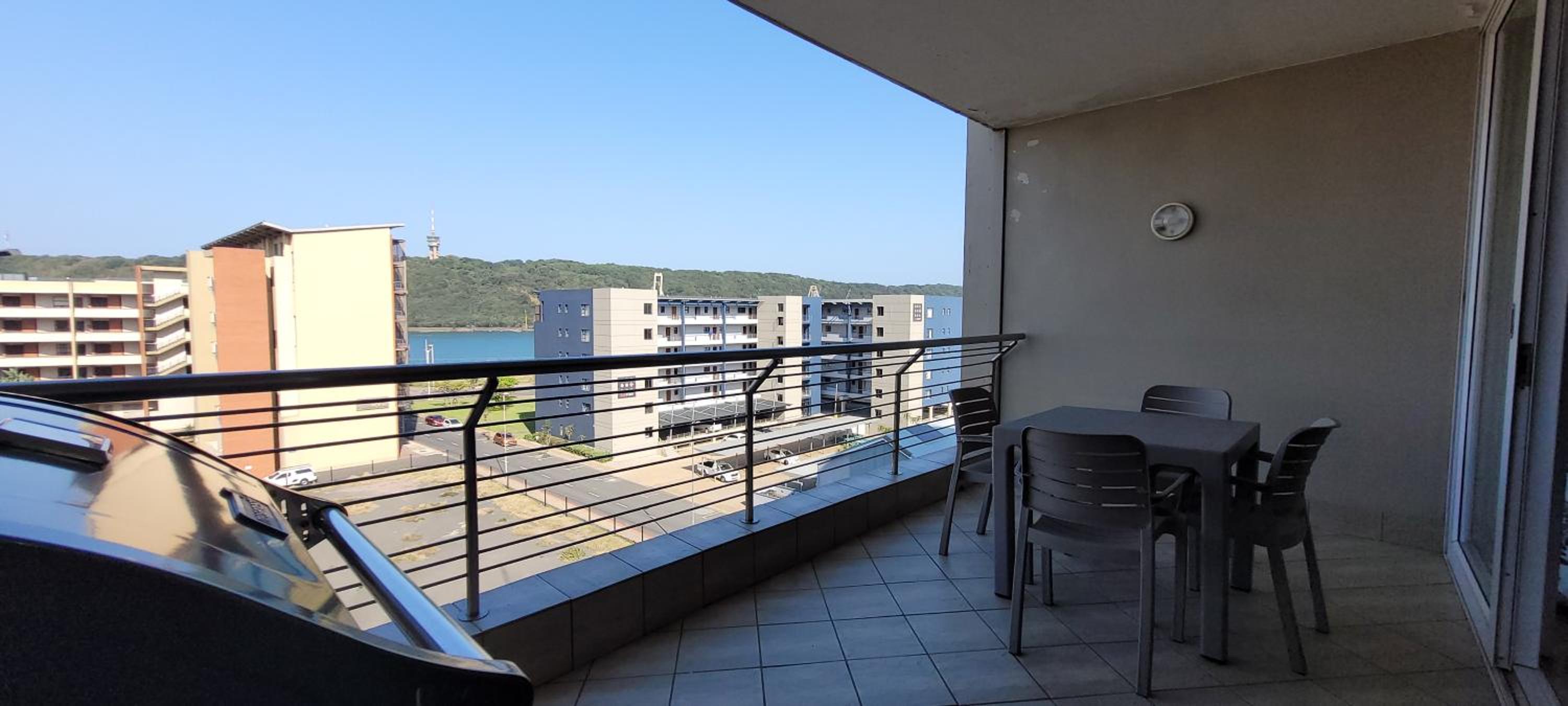 Accommodation Front - Relaxing 2 Sleeper near Ushaka Marine World view 3