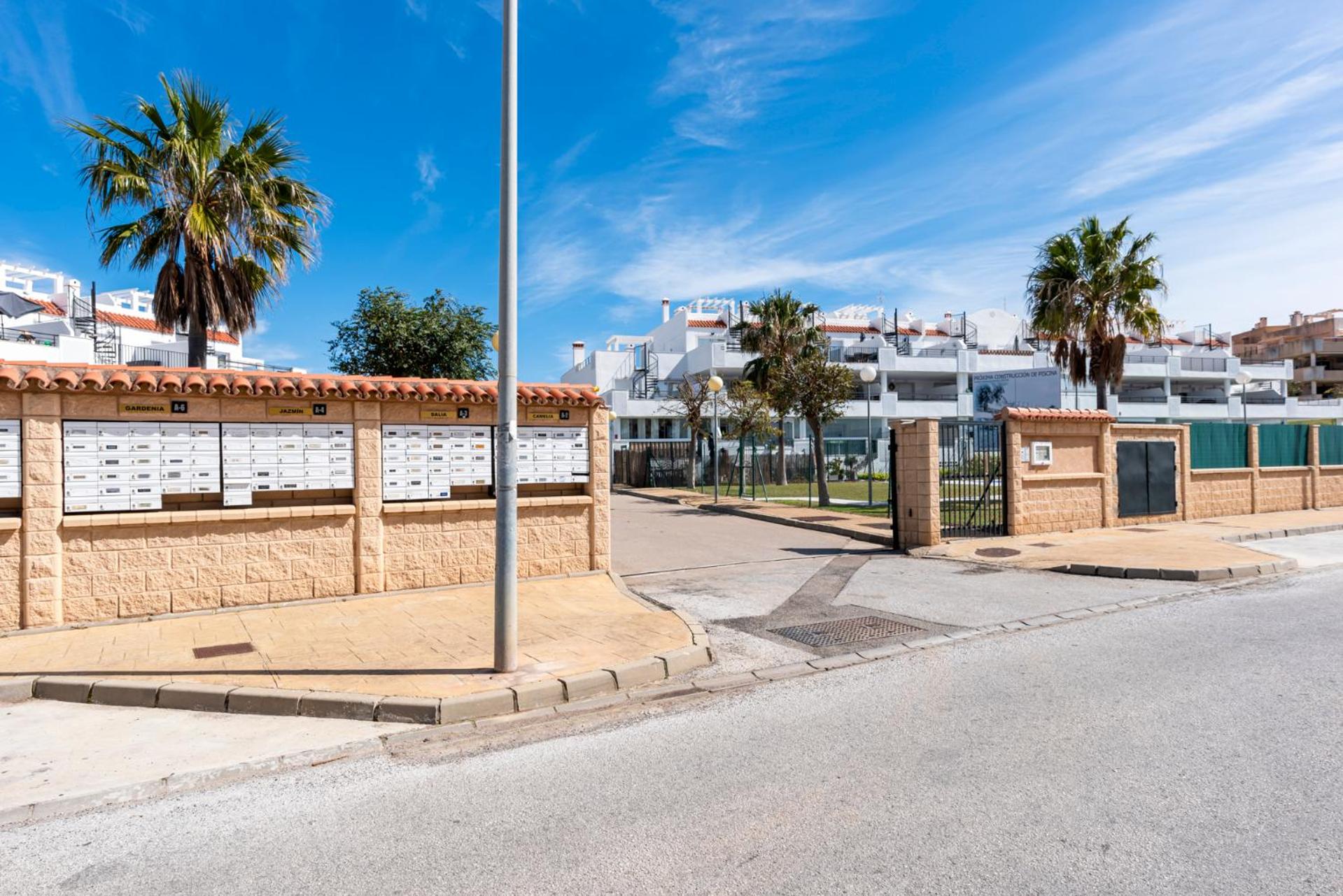 Casares Golf Views Penthouse