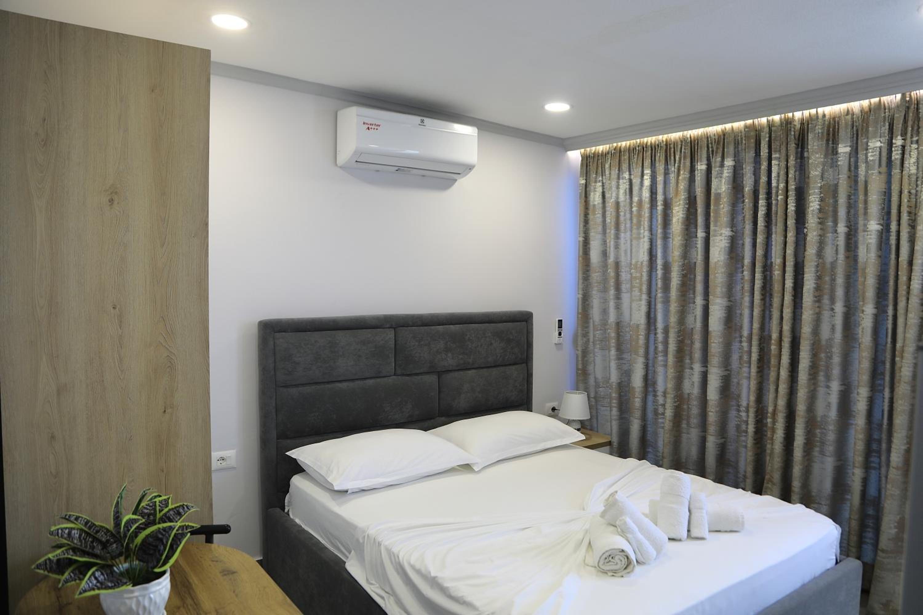 Sea View Apartments