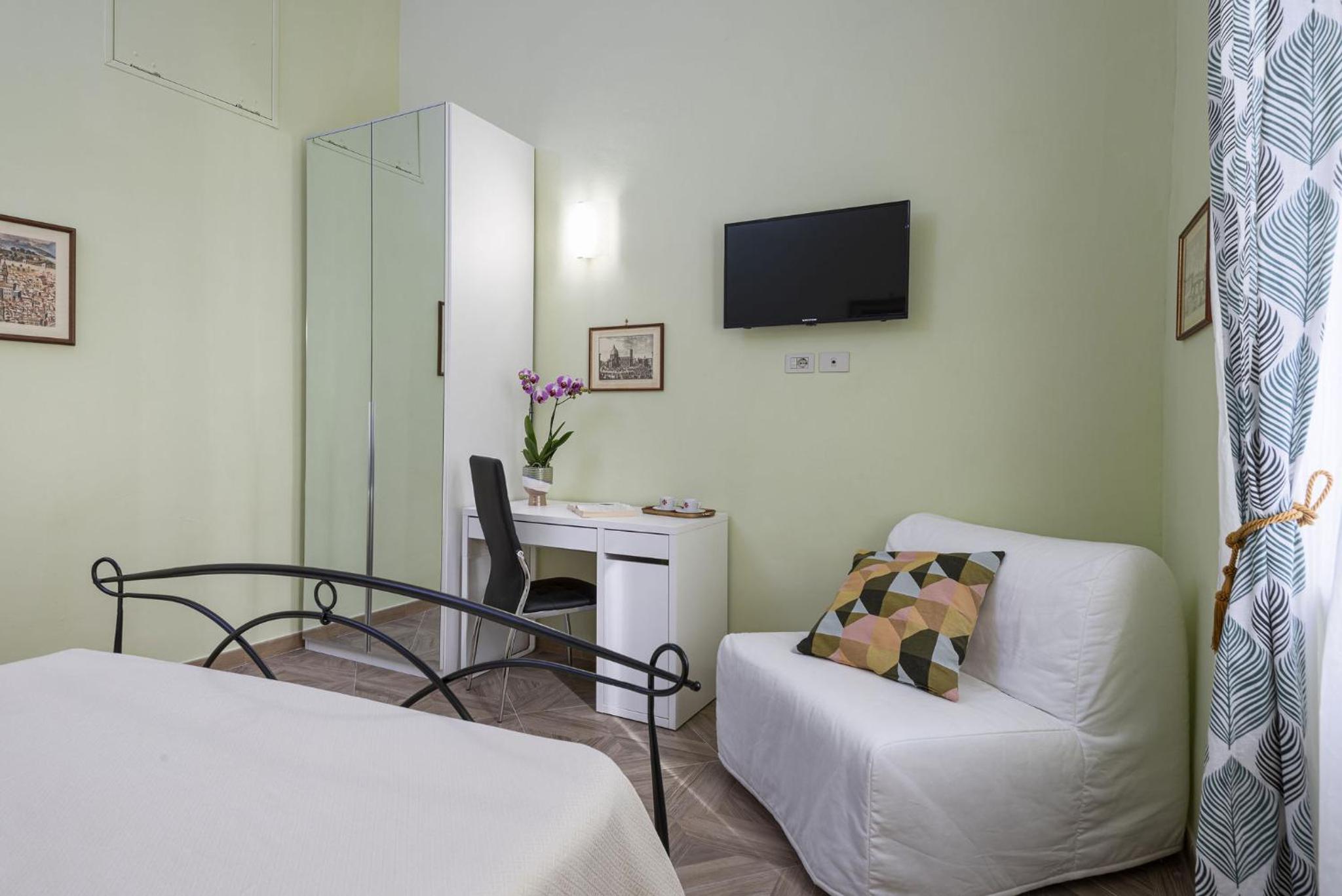CADORNA Rooms in Florence