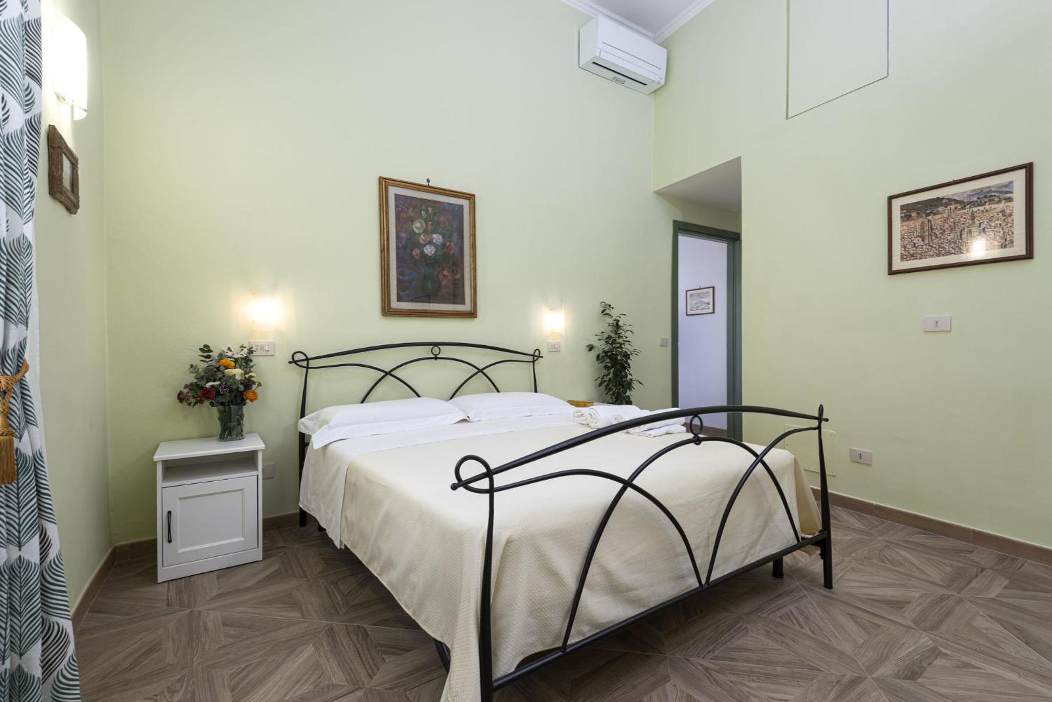 CADORNA Rooms in Florence