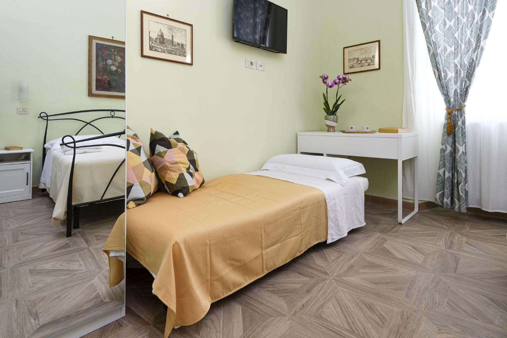 CADORNA Rooms in Florence