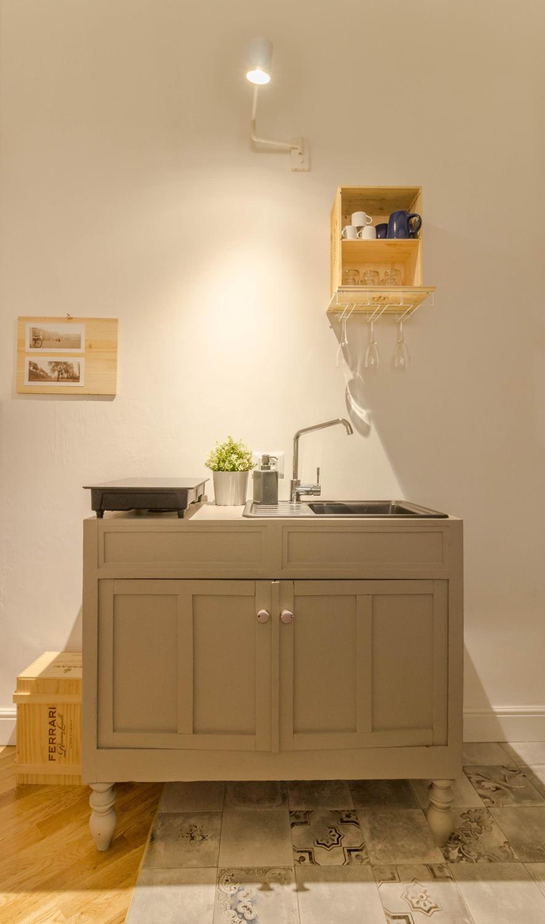 Biciclò Mini Studio en Ferrara — kitchen